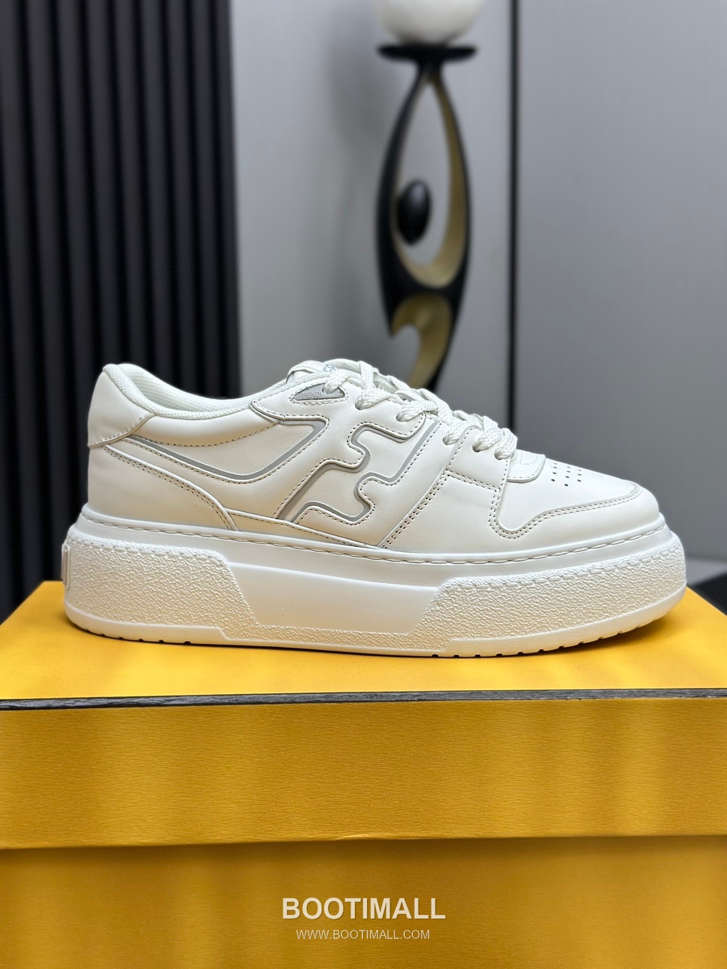 Fendi Match Suede Calfskin Platform Low Sneakers with FF Raised Logo Detail 펜디 매치 스웨이드 카프스킨 플랫폼 로우 스니커즈 FF 돌출 로고 디테일 5cm 8