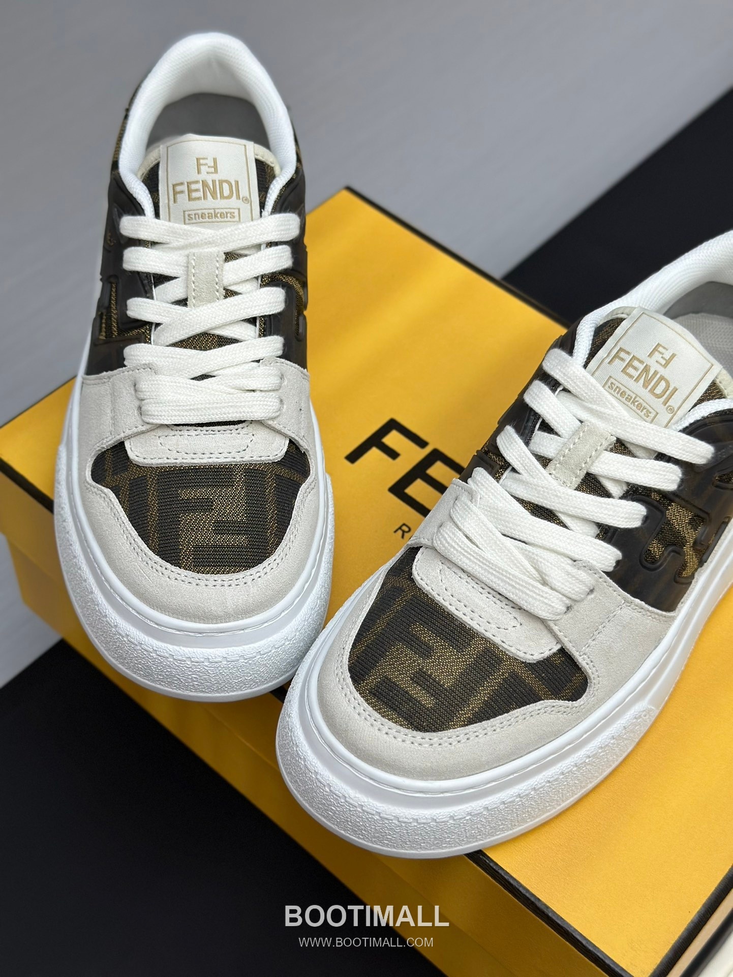 Fendi Match Suede Calfskin Platform Low Sneakers with FF Raised Logo Detail 펜디 매치 스웨이드 카프스킨 플랫폼 로우 스니커즈 FF 돌출 로고 디테일 5cm 5