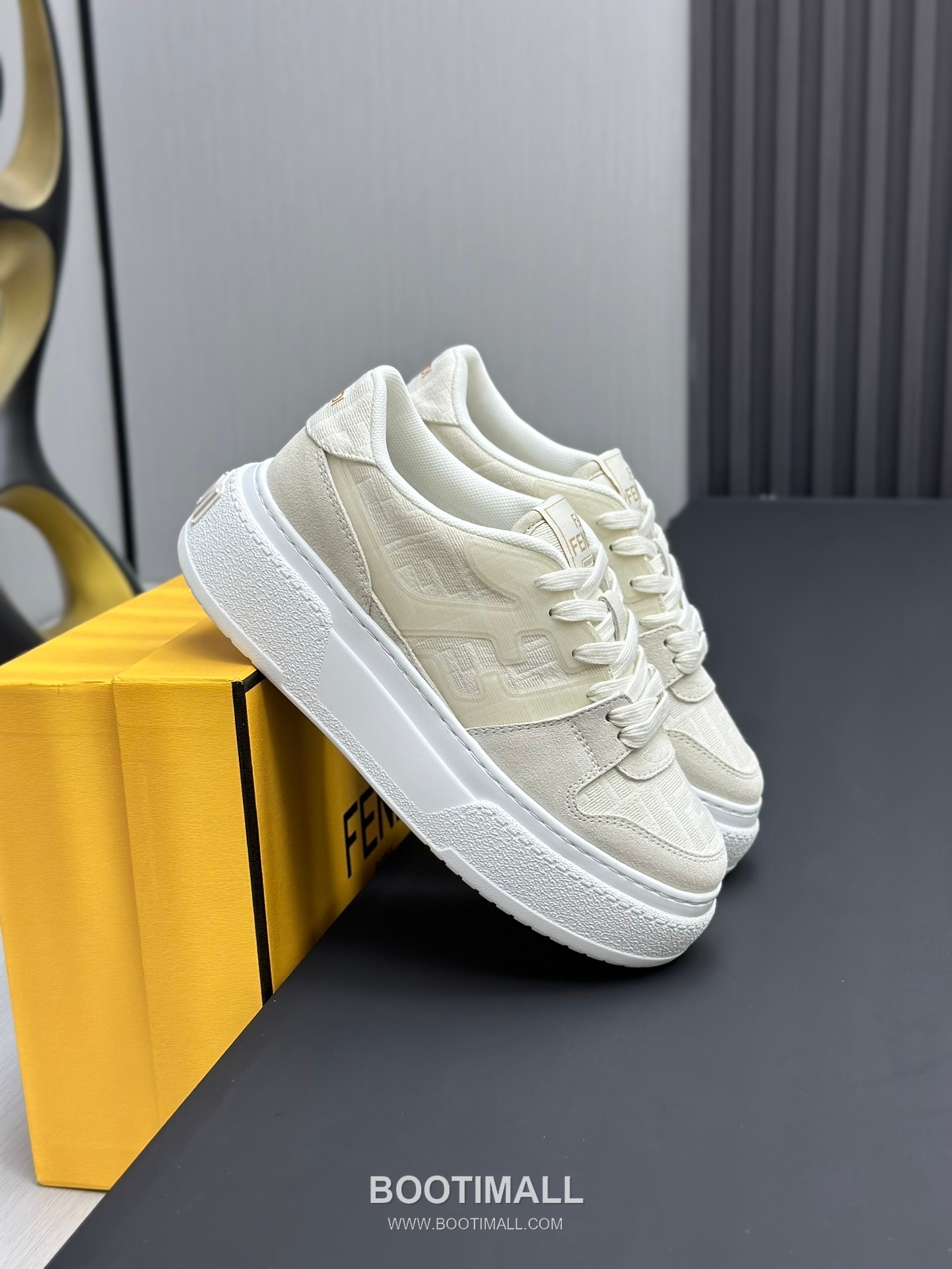 Fendi Match Suede Calfskin Platform Low Sneakers with FF Raised Logo Detail 펜디 매치 스웨이드 카프스킨 플랫폼 로우 스니커즈 FF 돌출 로고 디테일 5cm 4