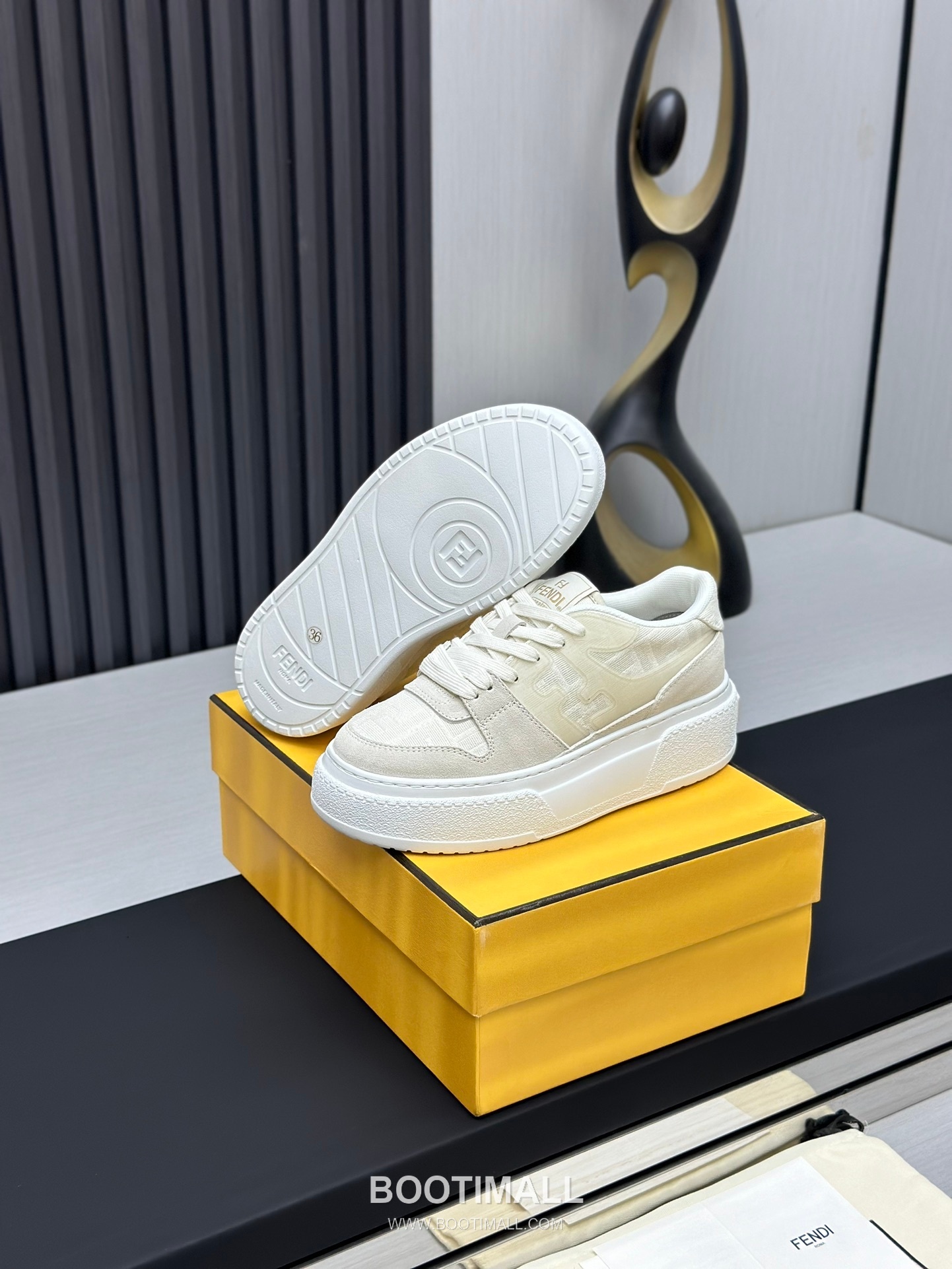 Fendi Match Suede Calfskin Platform Low Sneakers with FF Raised Logo Detail 펜디 매치 스웨이드 카프스킨 플랫폼 로우 스니커즈 FF 돌출 로고 디테일 5cm 6