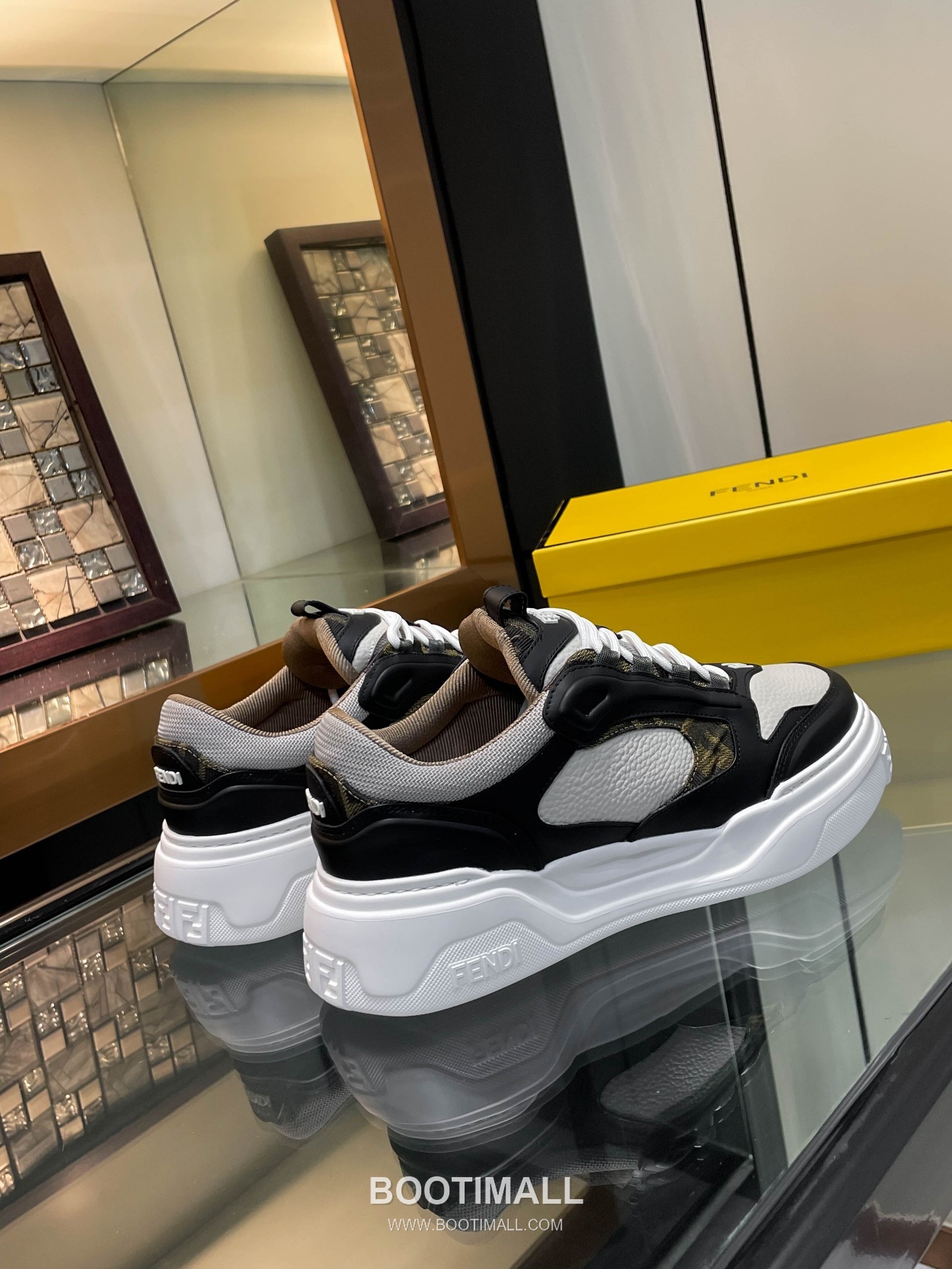 Fendi Force Full Grain Leather Platform Low Sneakers with FF Jacquard Logo Detail 펜디 포스 풀그레인 레더 플랫폼 로우 스니커즈 FF 자카드 로고 디테일 5cm 7