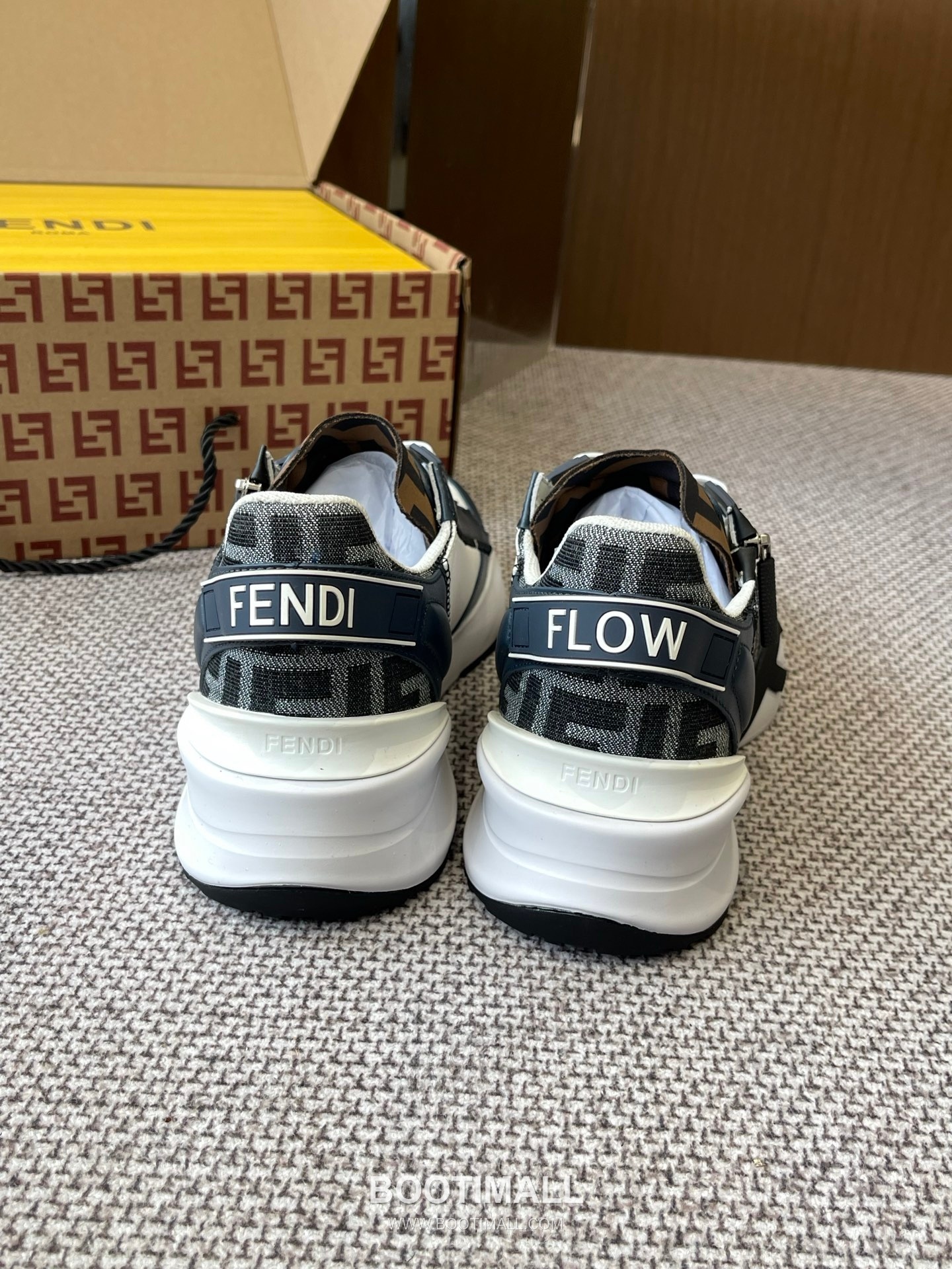 Fendi Flow Suede Mesh Slip-On Sneakers with Elastic Band Side Zip EVA Sole Detail 펜디 플로우 스웨이드 메쉬 슬립온 스니커즈 엘라스틱 밴드 사이드 지퍼 EVA 솔 디테일 3cm 9