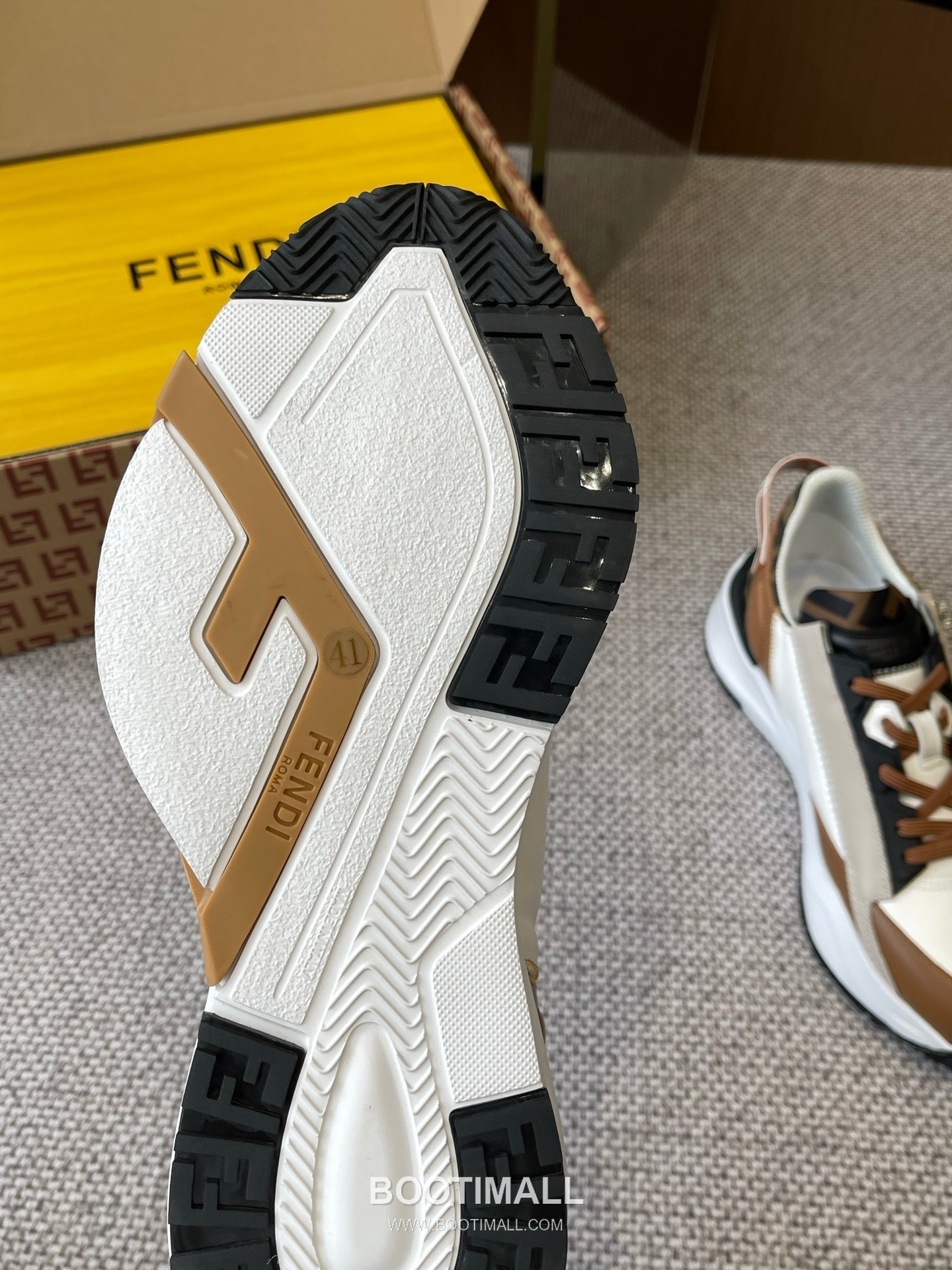 Fendi Flow Suede Mesh Slip-On Sneakers with Elastic Band Side Zip EVA Sole Detail 펜디 플로우 스웨이드 메쉬 슬립온 스니커즈 엘라스틱 밴드 사이드 지퍼 EVA 솔 디테일 3cm 5
