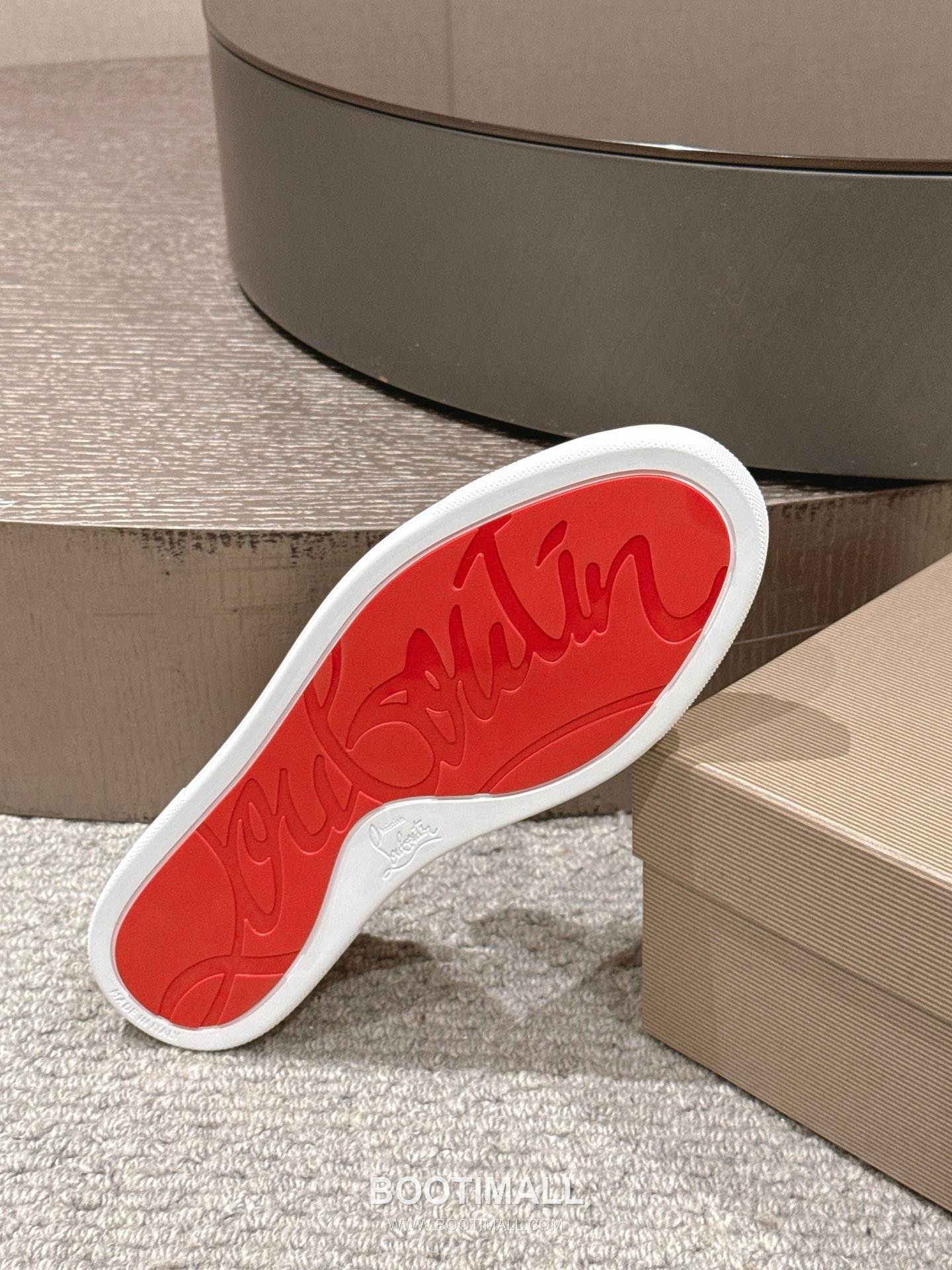 Christian Louboutin Chambeliboat Calfskin Leather Loafer with Metal Buckle Strap Rubber Sole Detail 크리스찬루부탱 샴벨리보트 카프스킨 레더 로퍼 메탈 버클 스트랩 러버솔 디테일 3cm 9