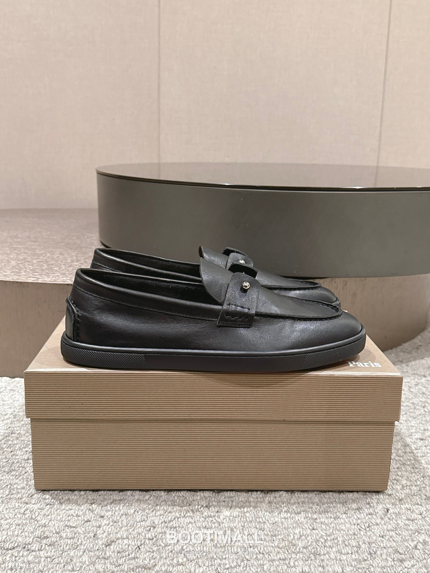 Christian Louboutin Chambeliboat Calfskin Leather Loafer with Metal Buckle Strap Rubber Sole Detail 크리스찬루부탱 샴벨리보트 카프스킨 레더 로퍼 메탈 버클 스트랩 러버솔 디테일 3cm 2