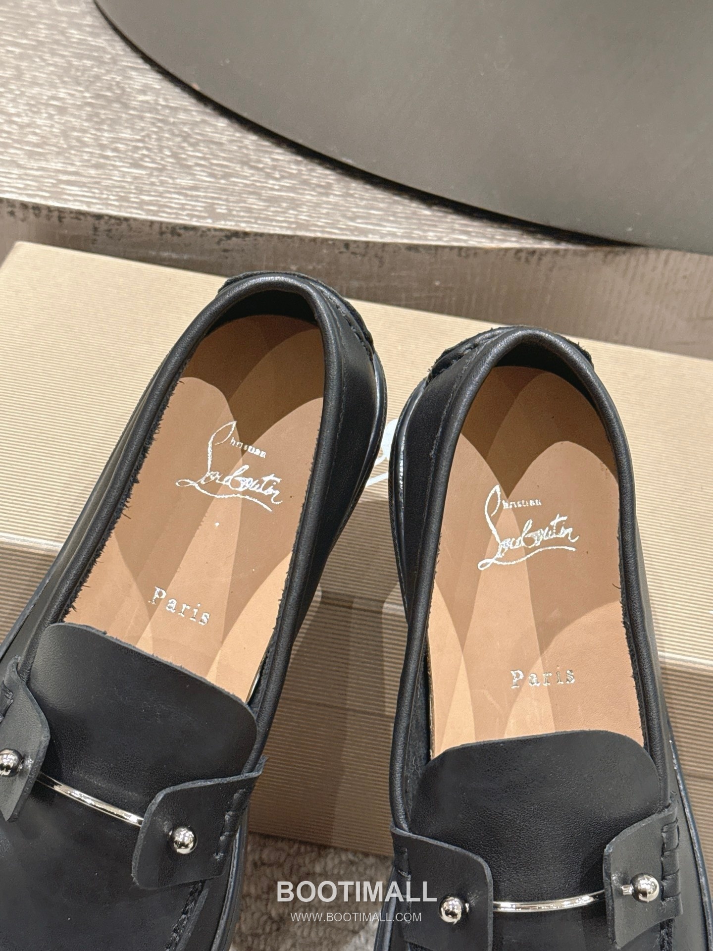 Christian Louboutin Chambeliboat Calfskin Leather Loafer with Metal Buckle Strap Rubber Sole Detail 크리스찬루부탱 샴벨리보트 카프스킨 레더 로퍼 메탈 버클 스트랩 러버솔 디테일 3cm 5