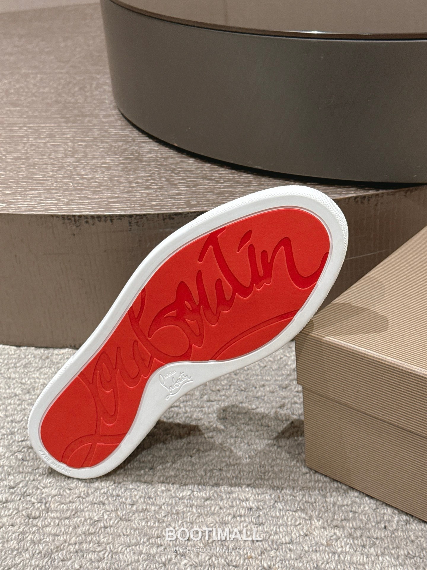 Christian Louboutin Chambeliboat Calfskin Leather Loafer with Metal Buckle Strap Rubber Sole Detail 크리스찬루부탱 샴벨리보트 카프스킨 레더 로퍼 메탈 버클 스트랩 러버솔 디테일 3cm 9