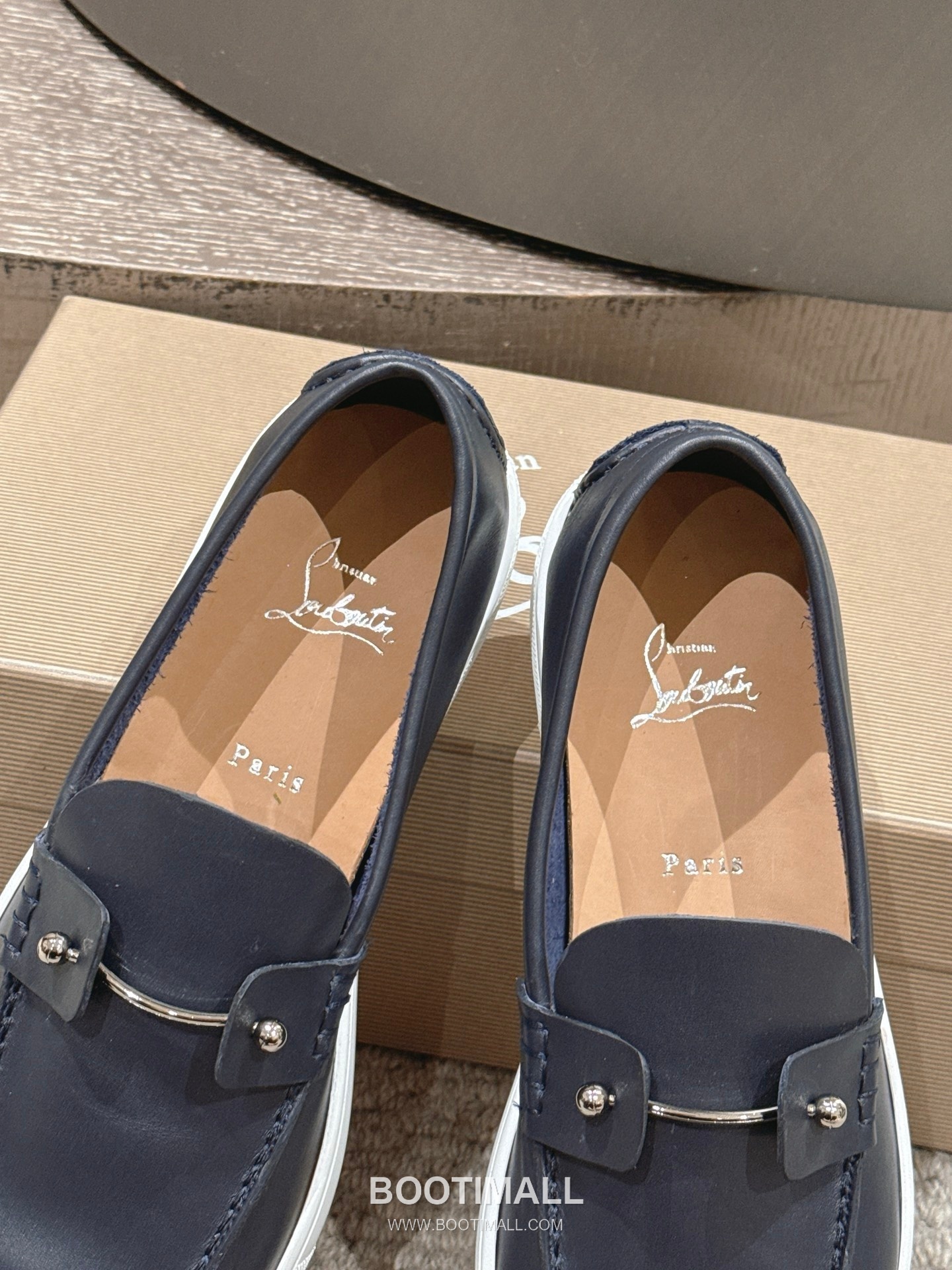 Christian Louboutin Chambeliboat Calfskin Leather Loafer with Metal Buckle Strap Rubber Sole Detail 크리스찬루부탱 샴벨리보트 카프스킨 레더 로퍼 메탈 버클 스트랩 러버솔 디테일 3cm 5