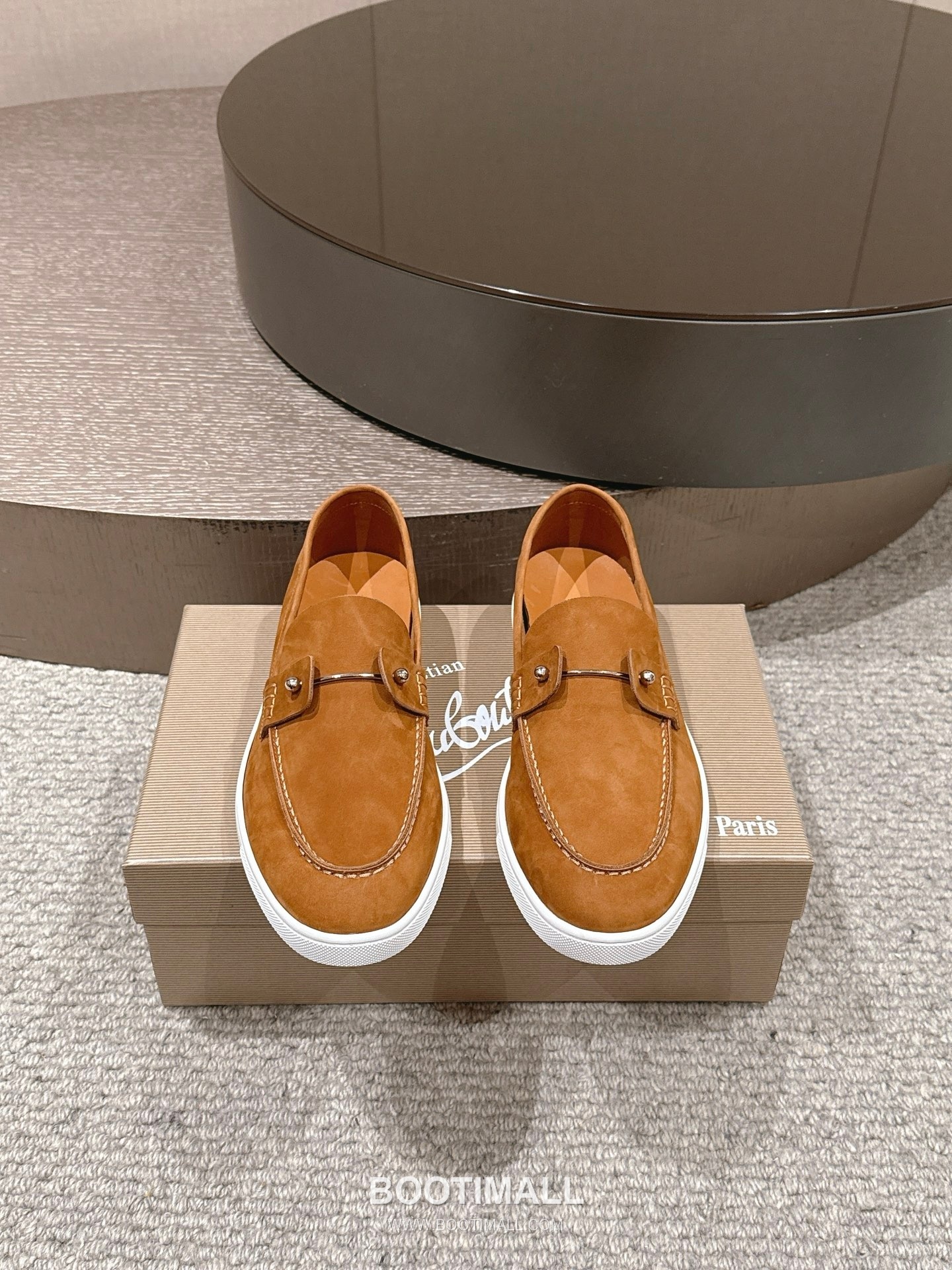 Christian Louboutin Chambeliboat Calfskin Leather Boat Loafer with Metal Buckle Strap Rubber Sole Detail 크리스찬루부탱 샴벨리보트 카프스킨 레더 보트 로퍼 메탈 버클 스트랩 러버솔 디테일 3cm 1