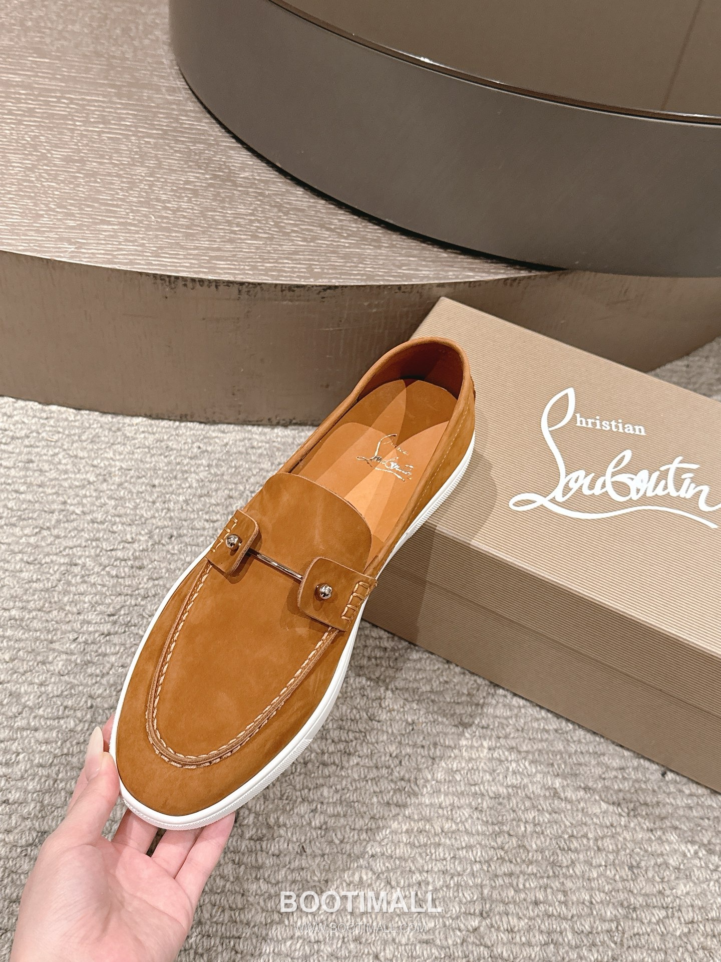 Christian Louboutin Chambeliboat Calfskin Leather Boat Loafer with Metal Buckle Strap Rubber Sole Detail 크리스찬루부탱 샴벨리보트 카프스킨 레더 보트 로퍼 메탈 버클 스트랩 러버솔 디테일 3cm 6