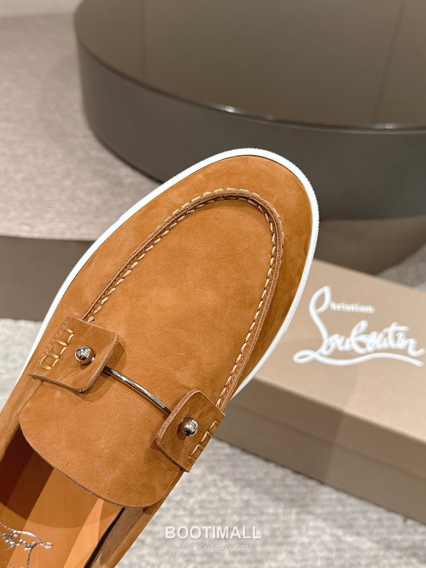 Christian Louboutin Chambeliboat Calfskin Leather Boat Loafer with Metal Buckle Strap Rubber Sole Detail 크리스찬루부탱 샴벨리보트 카프스킨 레더 보트 로퍼 메탈 버클 스트랩 러버솔 디테일 3cm 7