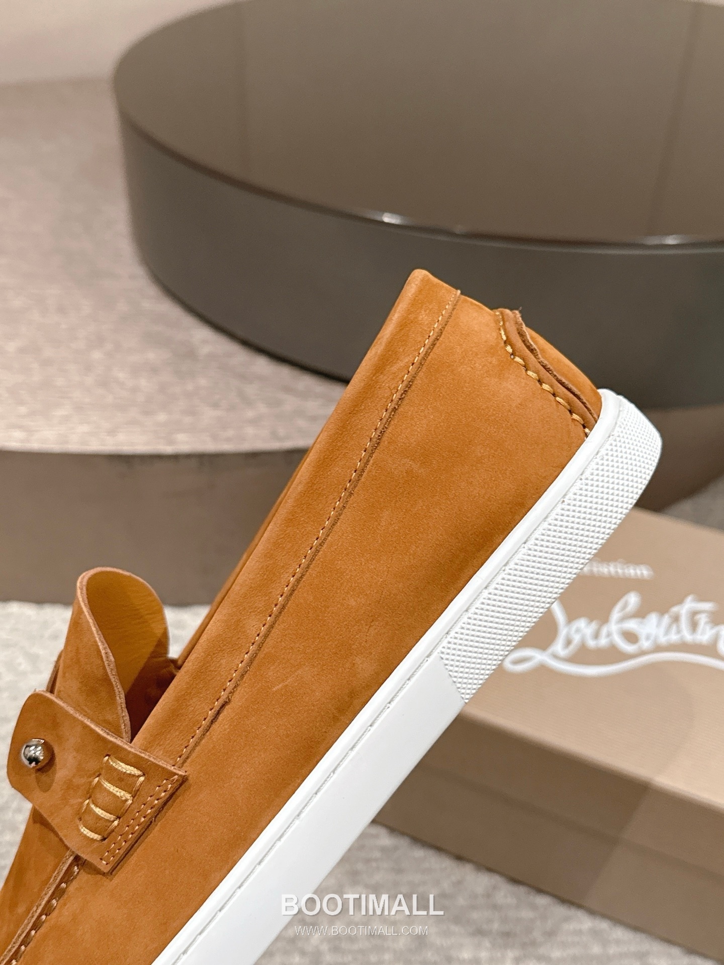 Christian Louboutin Chambeliboat Calfskin Leather Boat Loafer with Metal Buckle Strap Rubber Sole Detail 크리스찬루부탱 샴벨리보트 카프스킨 레더 보트 로퍼 메탈 버클 스트랩 러버솔 디테일 3cm 8