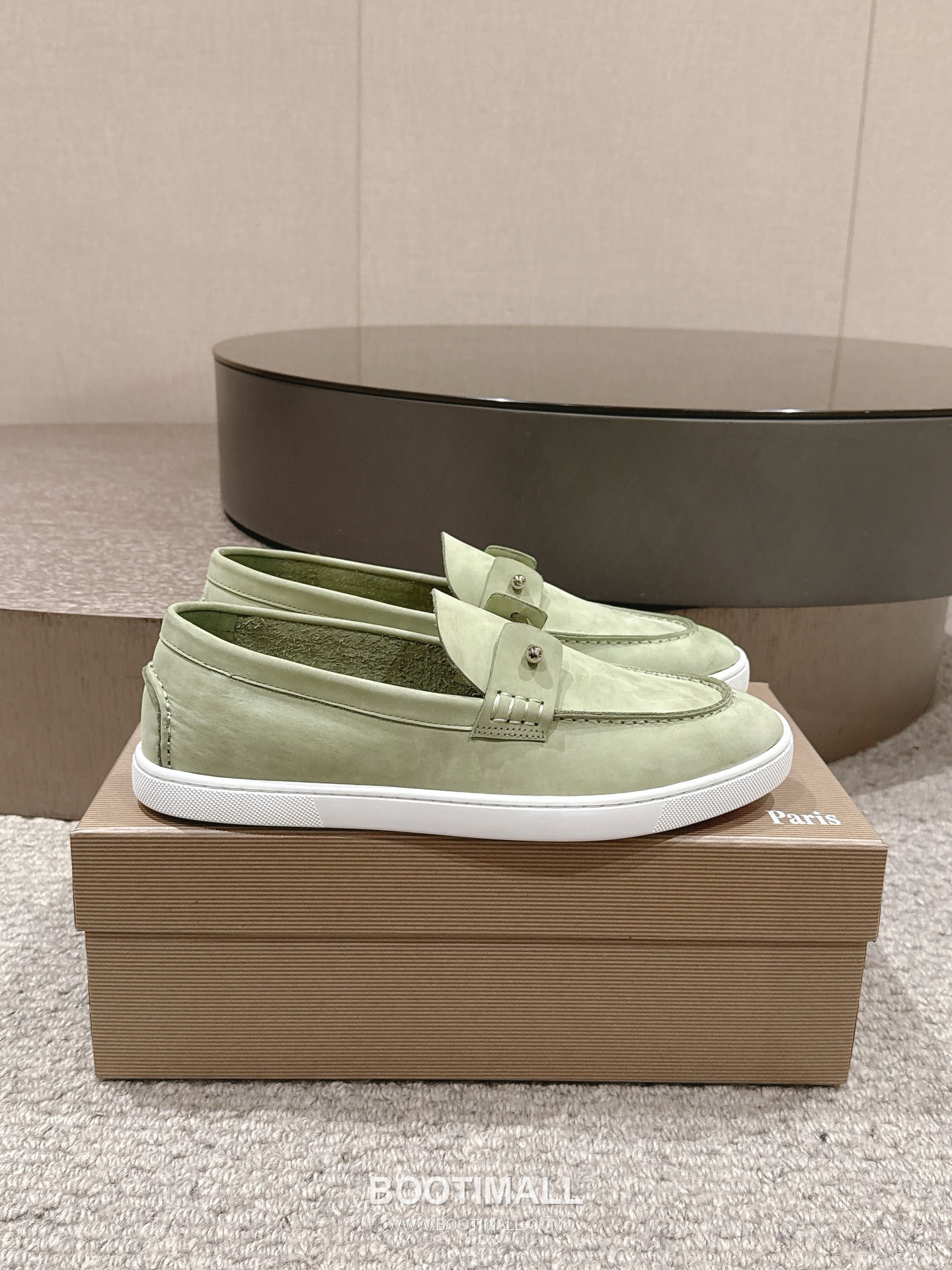 Christian Louboutin Chambeliboat Calfskin Leather Boat Loafer with Metal Buckle Strap Rubber Sole Detail 크리스찬루부탱 샴벨리보트 카프스킨 레더 보트 로퍼 메탈 버클 스트랩 러버솔 디테일 3cm 2