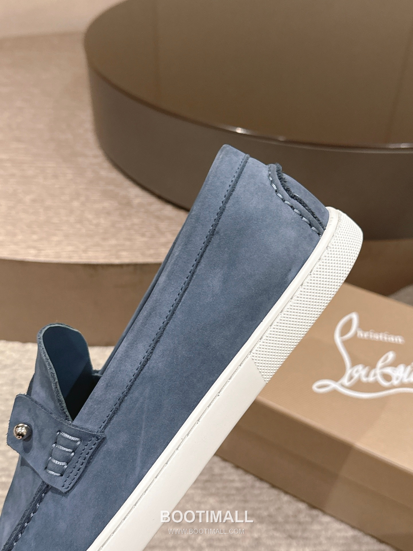 Christian Louboutin Chambeliboat Calfskin Leather Boat Loafer with Metal Buckle Strap Rubber Sole Detail 크리스찬루부탱 샴벨리보트 카프스킨 레더 보트 로퍼 메탈 버클 스트랩 러버솔 디테일 3cm 8