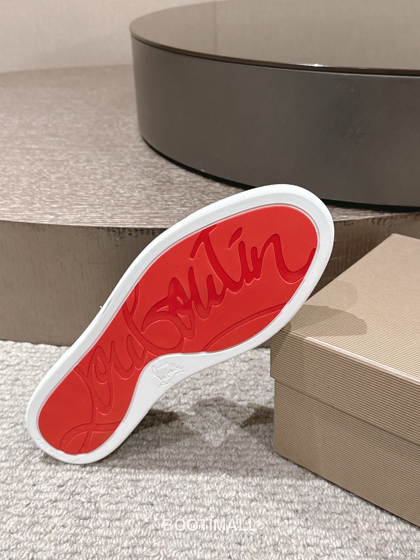 Christian Louboutin Chambeliboat Calfskin Leather Boat Loafer with Metal Buckle Strap Rubber Sole Detail 크리스찬루부탱 샴벨리보트 카프스킨 레더 보트 로퍼 메탈 버클 스트랩 러버솔 디테일 3cm 9