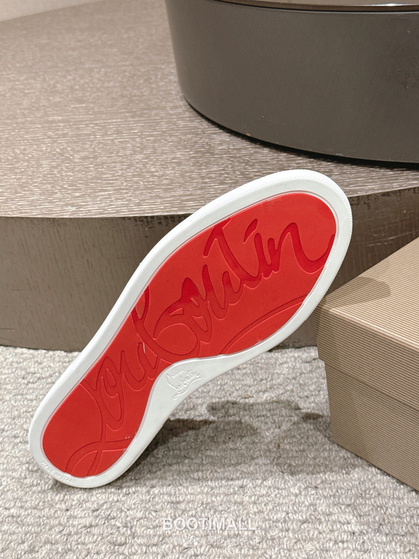 Christian Louboutin Chambeliboat Calfskin Leather Boat Loafer with Metal Buckle Strap Rubber Sole Detail 크리스찬루부탱 샴벨리보트 카프스킨 레더 보트 로퍼 메탈 버클 스트랩 러버솔 디테일 3cm 9