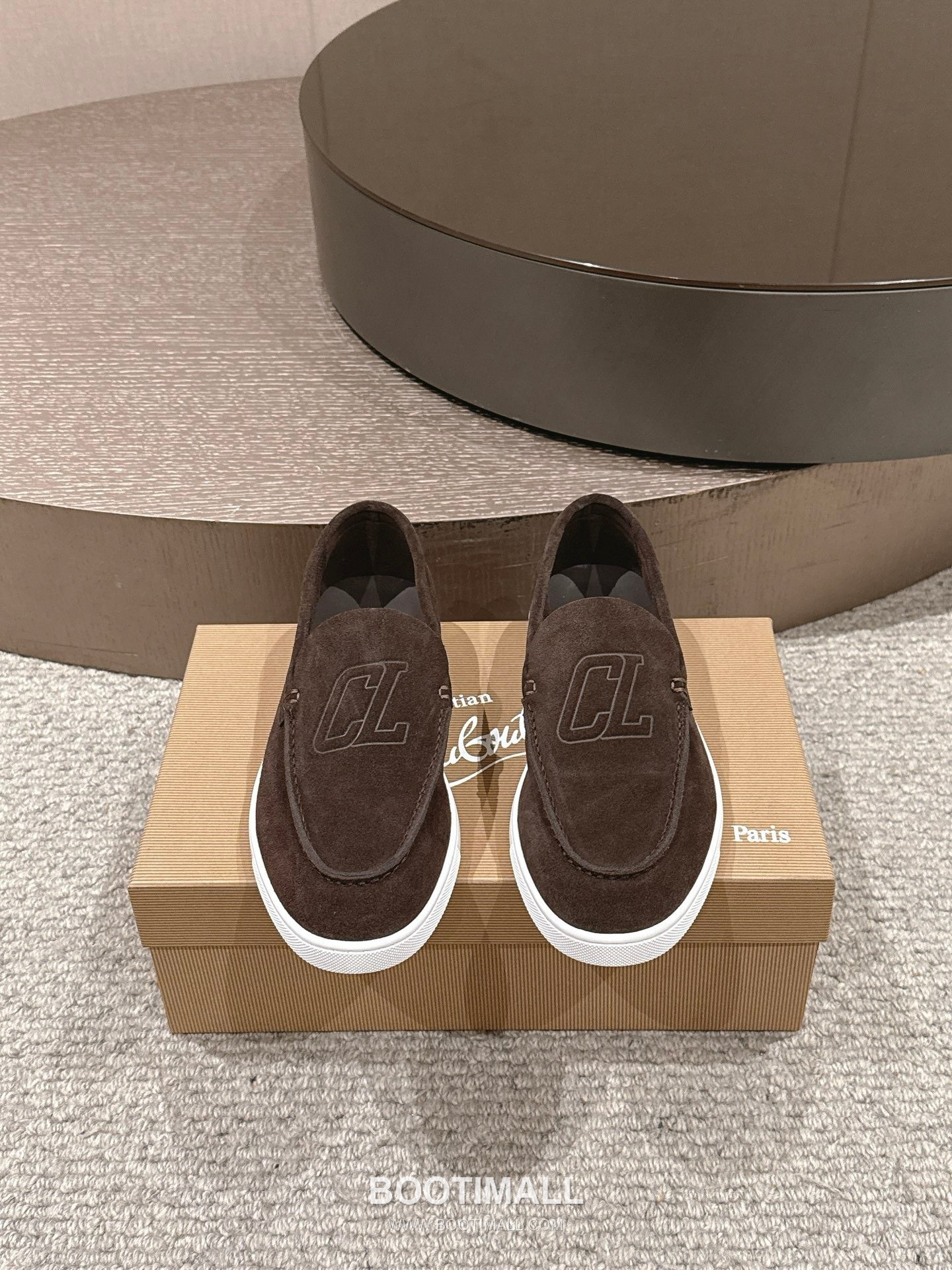 Christian Louboutin Chambeliboat Calfskin Leather Boat Loafer with Metal Buckle Strap Rubber Sole Detail 크리스찬루부탱 샴벨리보트 카프스킨 레더 보트 로퍼 메탈 버클 스트랩 러버솔 디테일 3cm 1