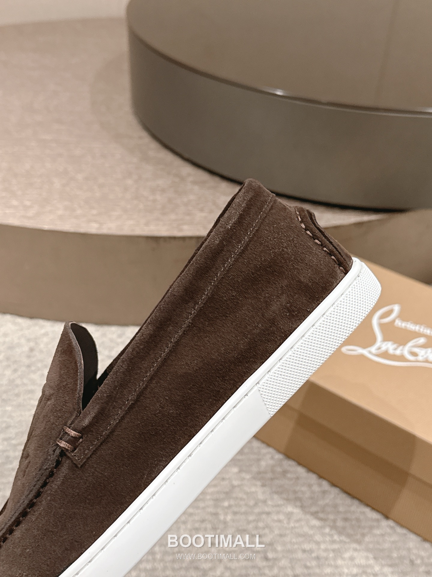 Christian Louboutin Chambeliboat Calfskin Leather Boat Loafer with Metal Buckle Strap Rubber Sole Detail 크리스찬루부탱 샴벨리보트 카프스킨 레더 보트 로퍼 메탈 버클 스트랩 러버솔 디테일 3cm 7