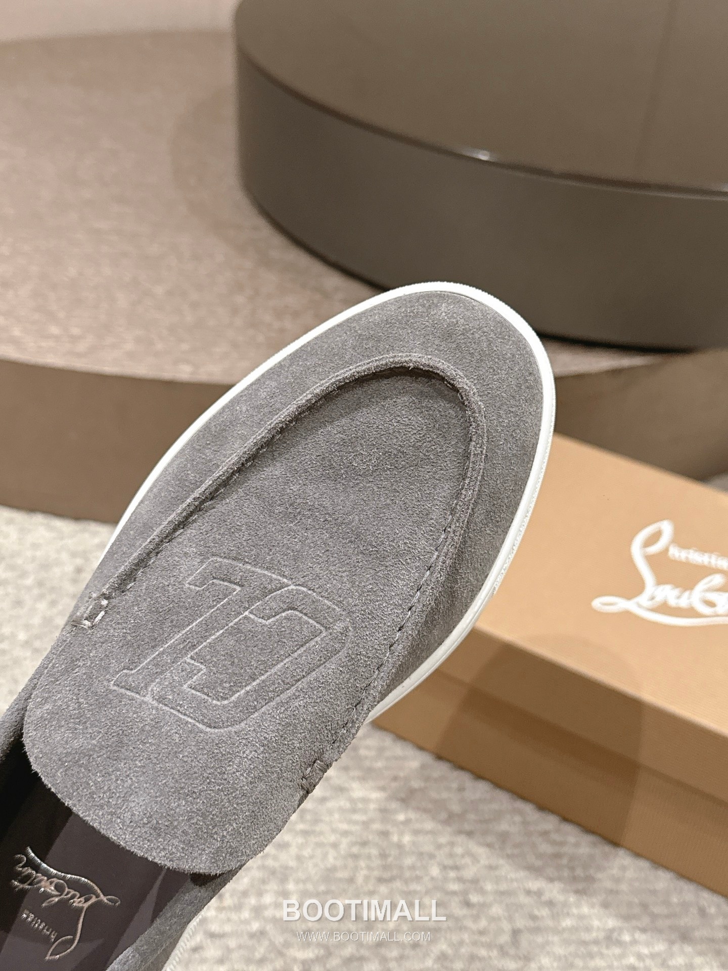 Christian Louboutin Chambeliboat Calfskin Leather Boat Loafer with Metal Buckle Strap Rubber Sole Detail 크리스찬루부탱 샴벨리보트 카프스킨 레더 보트 로퍼 메탈 버클 스트랩 러버솔 디테일 3cm 7