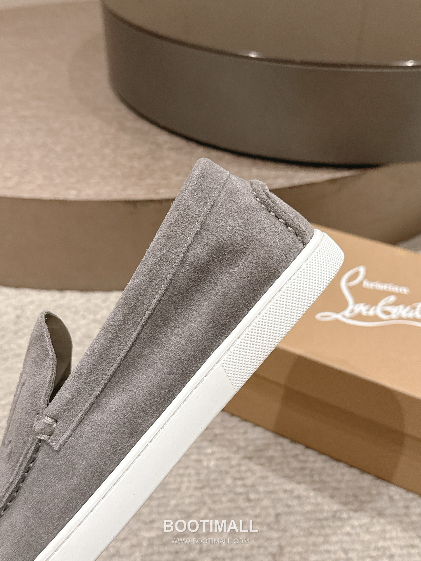 Christian Louboutin Chambeliboat Calfskin Leather Boat Loafer with Metal Buckle Strap Rubber Sole Detail 크리스찬루부탱 샴벨리보트 카프스킨 레더 보트 로퍼 메탈 버클 스트랩 러버솔 디테일 3cm 8