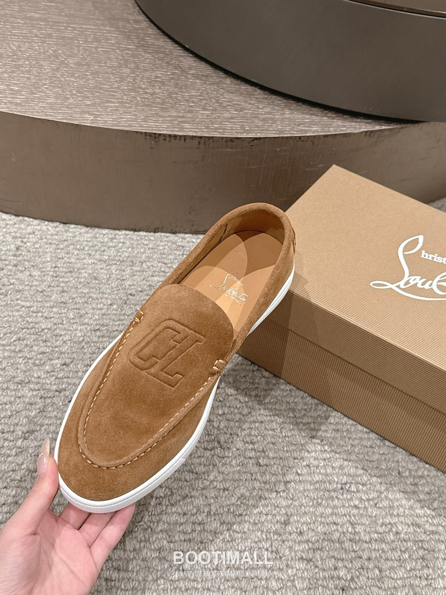 Christian Louboutin Chambeliboat Calfskin Leather Boat Loafer with Metal Buckle Strap Rubber Sole Detail 크리스찬루부탱 샴벨리보트 카프스킨 레더 보트 로퍼 메탈 버클 스트랩 러버솔 디테일 3cm 6