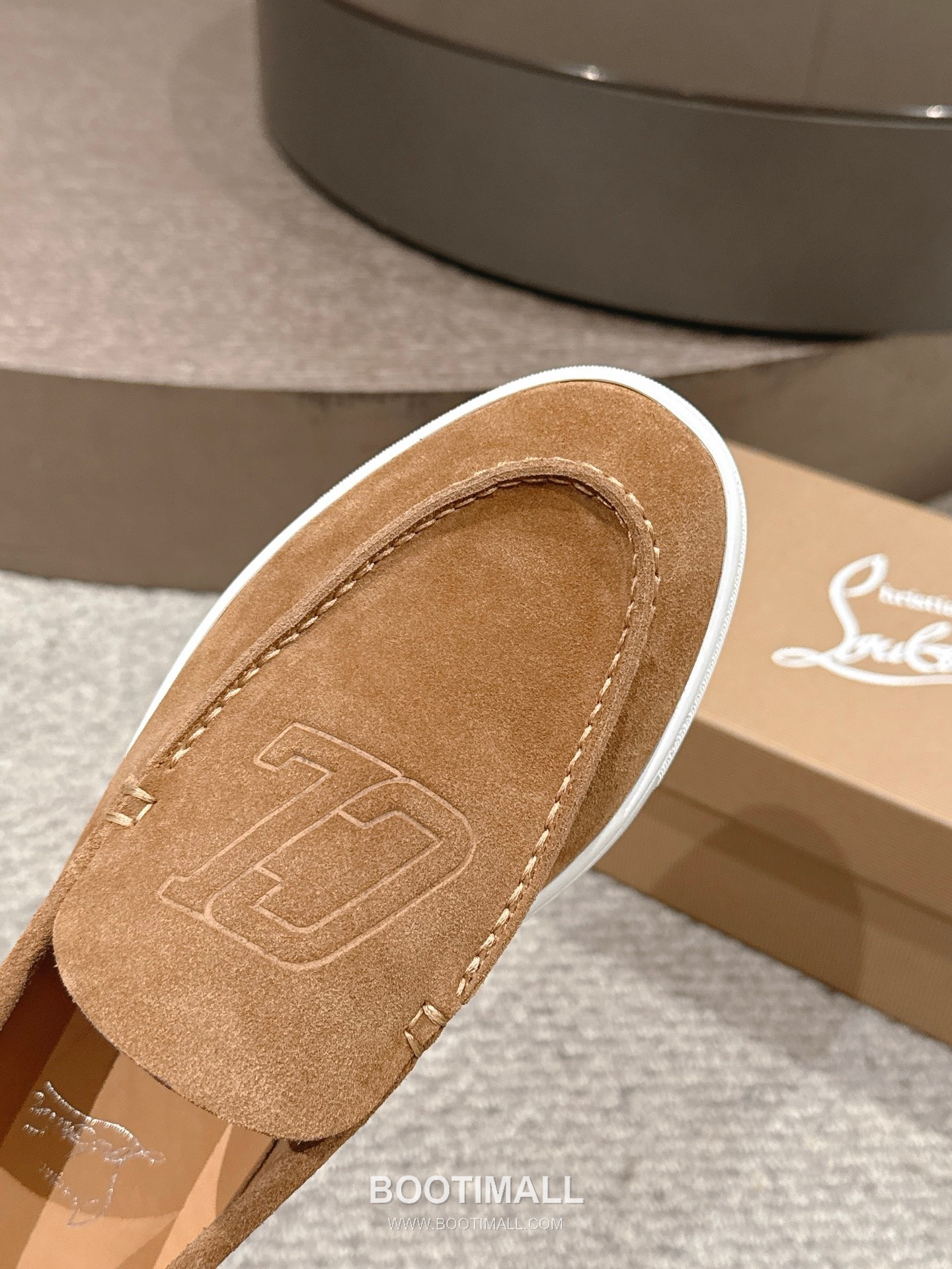 Christian Louboutin Chambeliboat Calfskin Leather Boat Loafer with Metal Buckle Strap Rubber Sole Detail 크리스찬루부탱 샴벨리보트 카프스킨 레더 보트 로퍼 메탈 버클 스트랩 러버솔 디테일 3cm 7