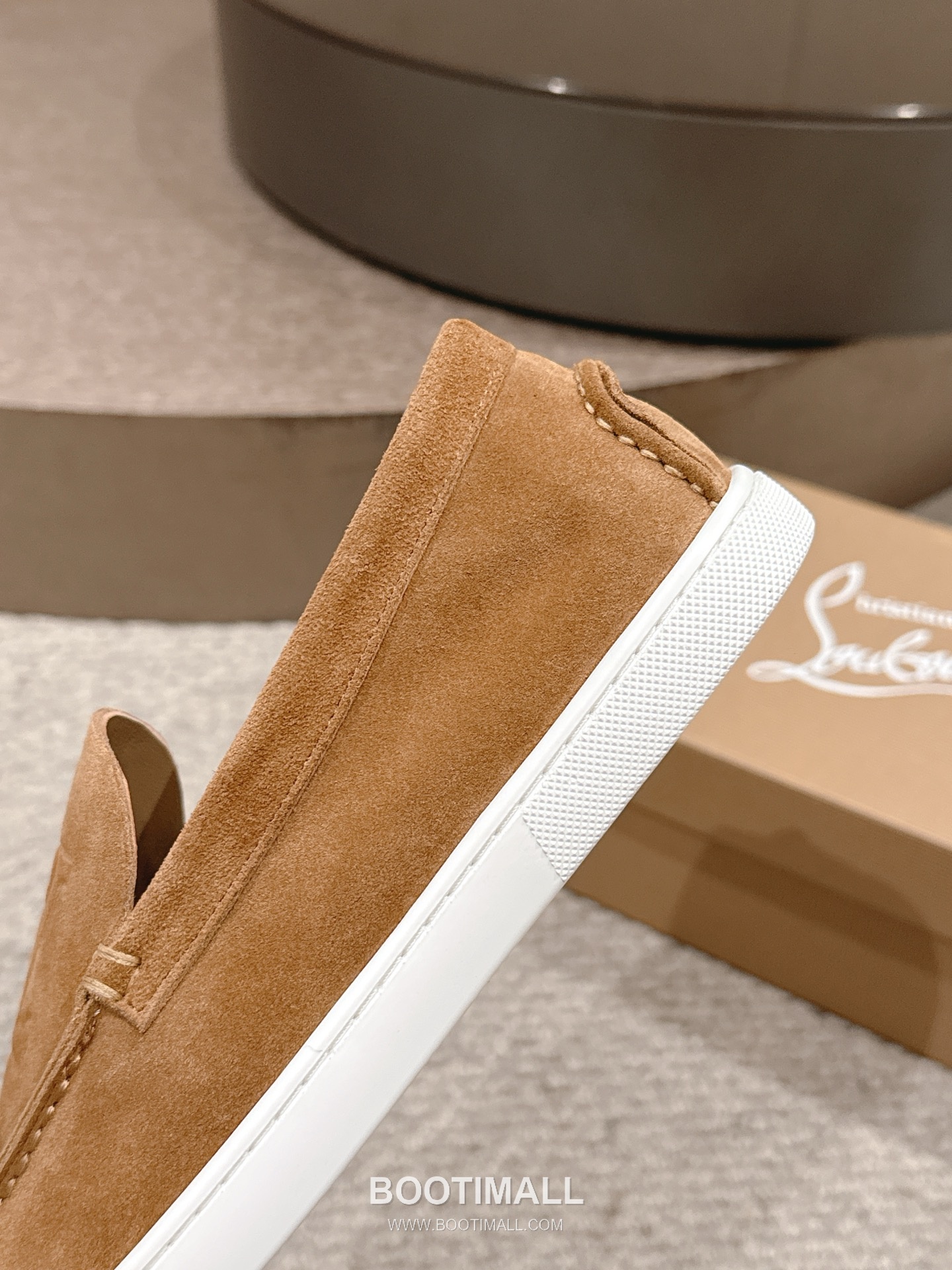 Christian Louboutin Chambeliboat Calfskin Leather Boat Loafer with Metal Buckle Strap Rubber Sole Detail 크리스찬루부탱 샴벨리보트 카프스킨 레더 보트 로퍼 메탈 버클 스트랩 러버솔 디테일 3cm 8