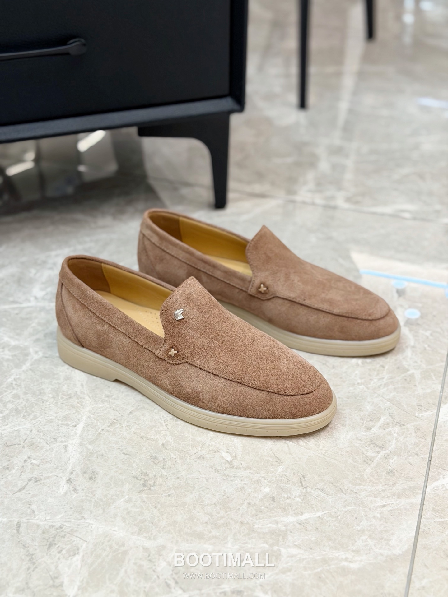 Stefano Ricci Nappa Calfskin Leather Low Sneakers with Metal Logo Tongue Buckle Detail 스테파노리치 나파 카프스킨 레더 로우 스니커즈 메탈 로고 텅 버클 디테일 3cm 5