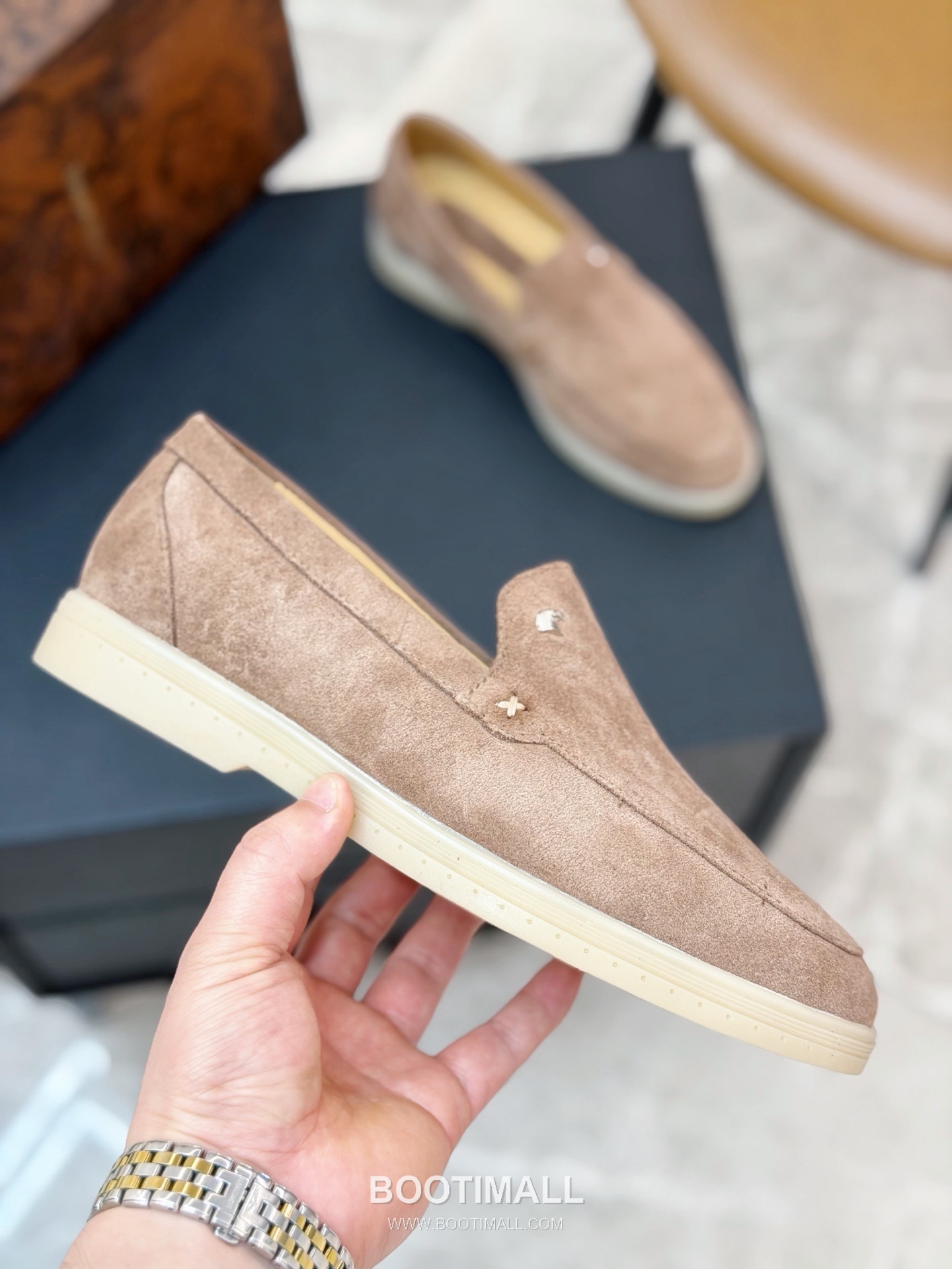 Stefano Ricci Nappa Calfskin Leather Low Sneakers with Metal Logo Tongue Buckle Detail 스테파노리치 나파 카프스킨 레더 로우 스니커즈 메탈 로고 텅 버클 디테일 3cm 8