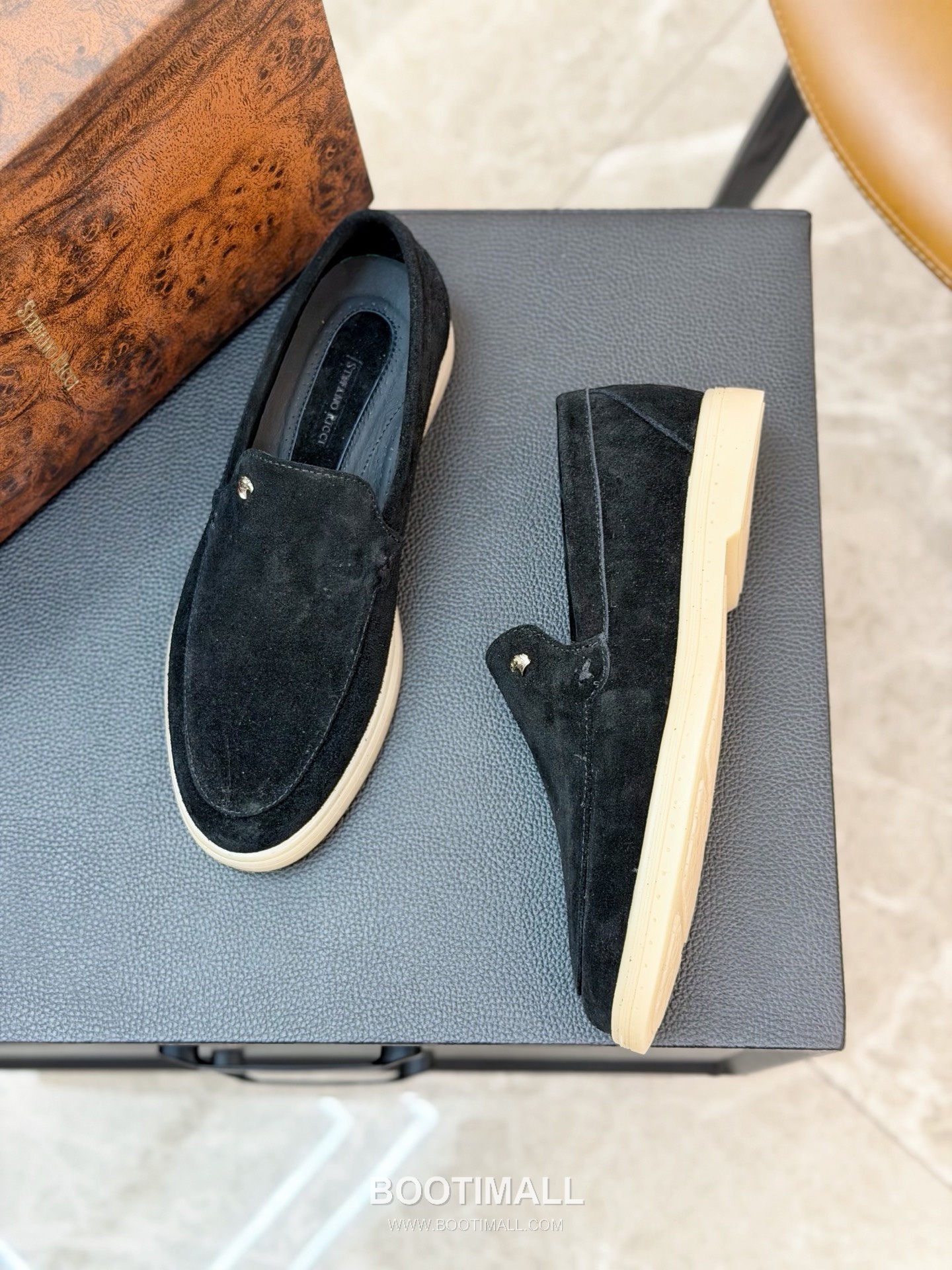 Stefano Ricci Nappa Calfskin Leather Low Sneakers with Metal Logo Tongue Buckle Detail 스테파노리치 나파 카프스킨 레더 로우 스니커즈 메탈 로고 텅 버클 디테일 3cm 8