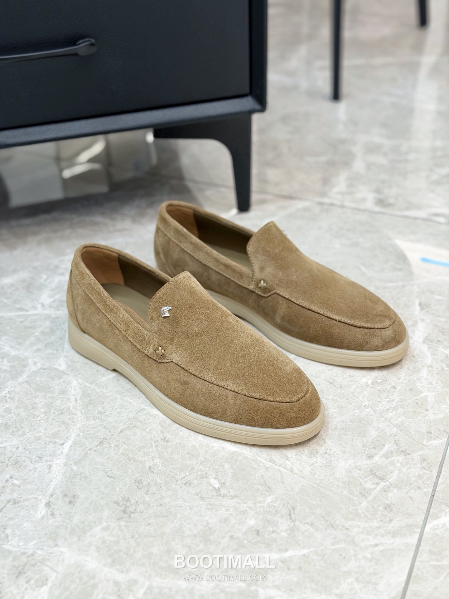 Stefano Ricci Nappa Calfskin Leather Low Sneakers with Metal Logo Tongue Buckle Detail 스테파노리치 나파 카프스킨 레더 로우 스니커즈 메탈 로고 텅 버클 디테일 3cm 5