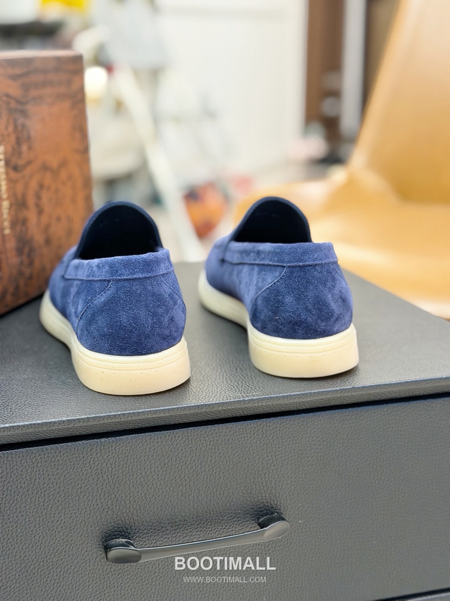 Stefano Ricci Nappa Calfskin Leather Low Sneakers with Metal Logo Tongue Buckle Detail 스테파노리치 나파 카프스킨 레더 로우 스니커즈 메탈 로고 텅 버클 디테일 3cm 8