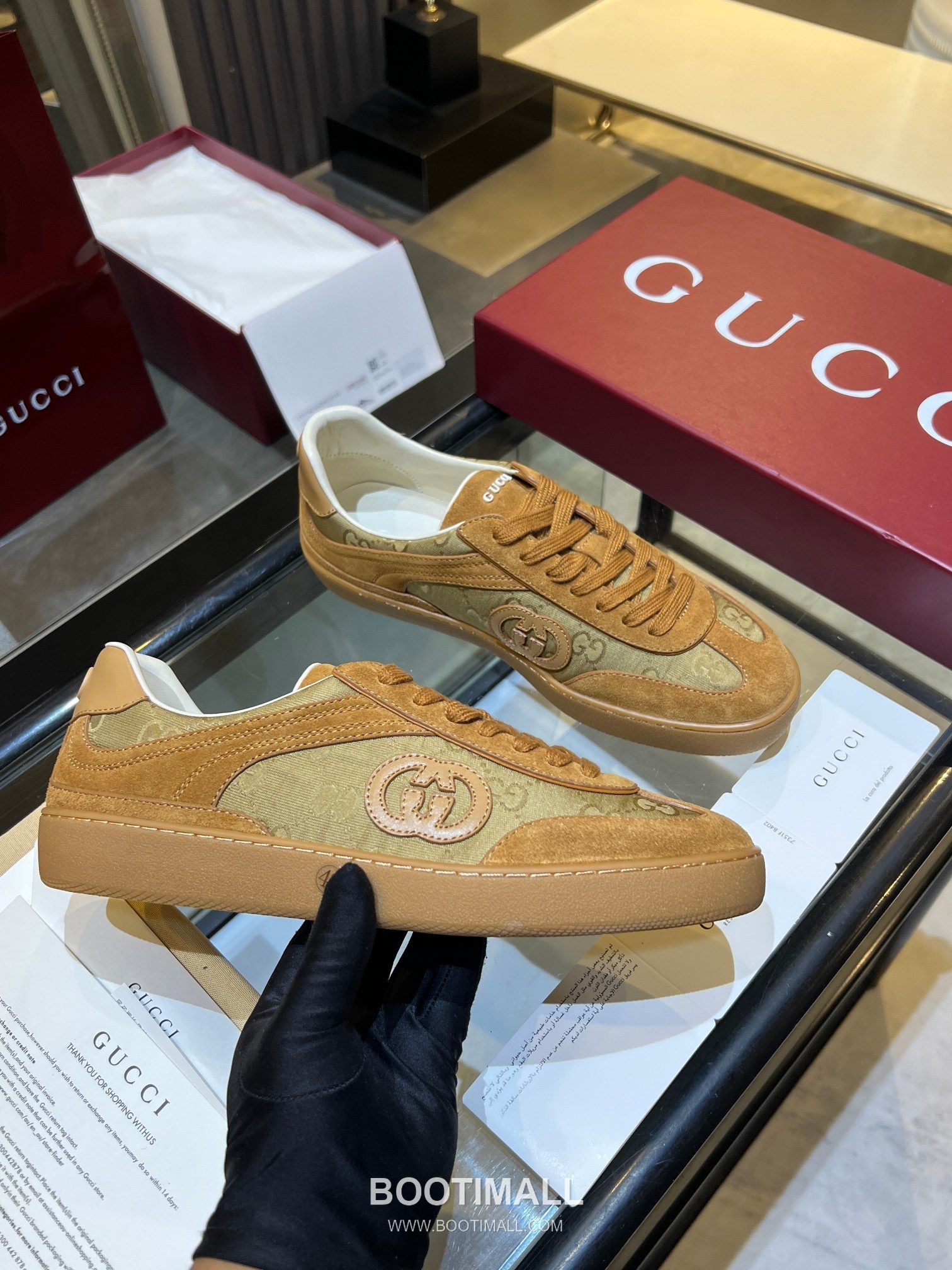 Gucci German Trainer Leather Mesh Suede Low Sneakers with Embossed Logo TPU Sole Detail 구찌 저먼 트레이너 레더 메쉬 스웨이드 로우 스니커즈 엠보싱 로고 TPU 솔 디테일 3cm 1
