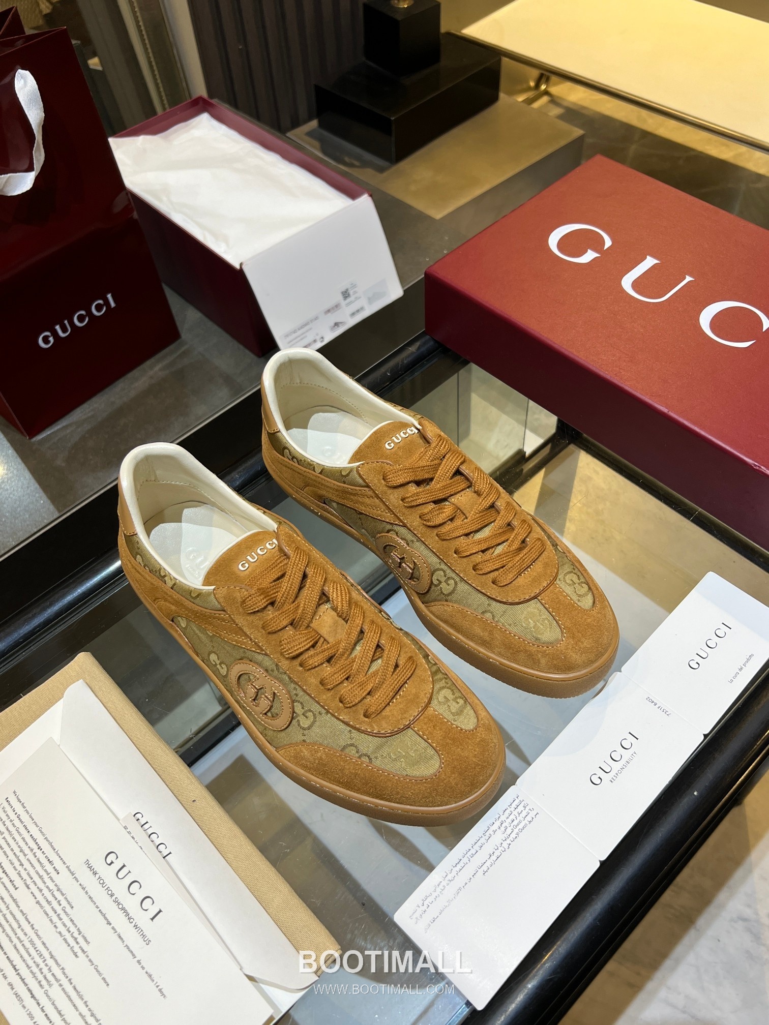 Gucci German Trainer Leather Mesh Suede Low Sneakers with Embossed Logo TPU Sole Detail 구찌 저먼 트레이너 레더 메쉬 스웨이드 로우 스니커즈 엠보싱 로고 TPU 솔 디테일 3cm 3