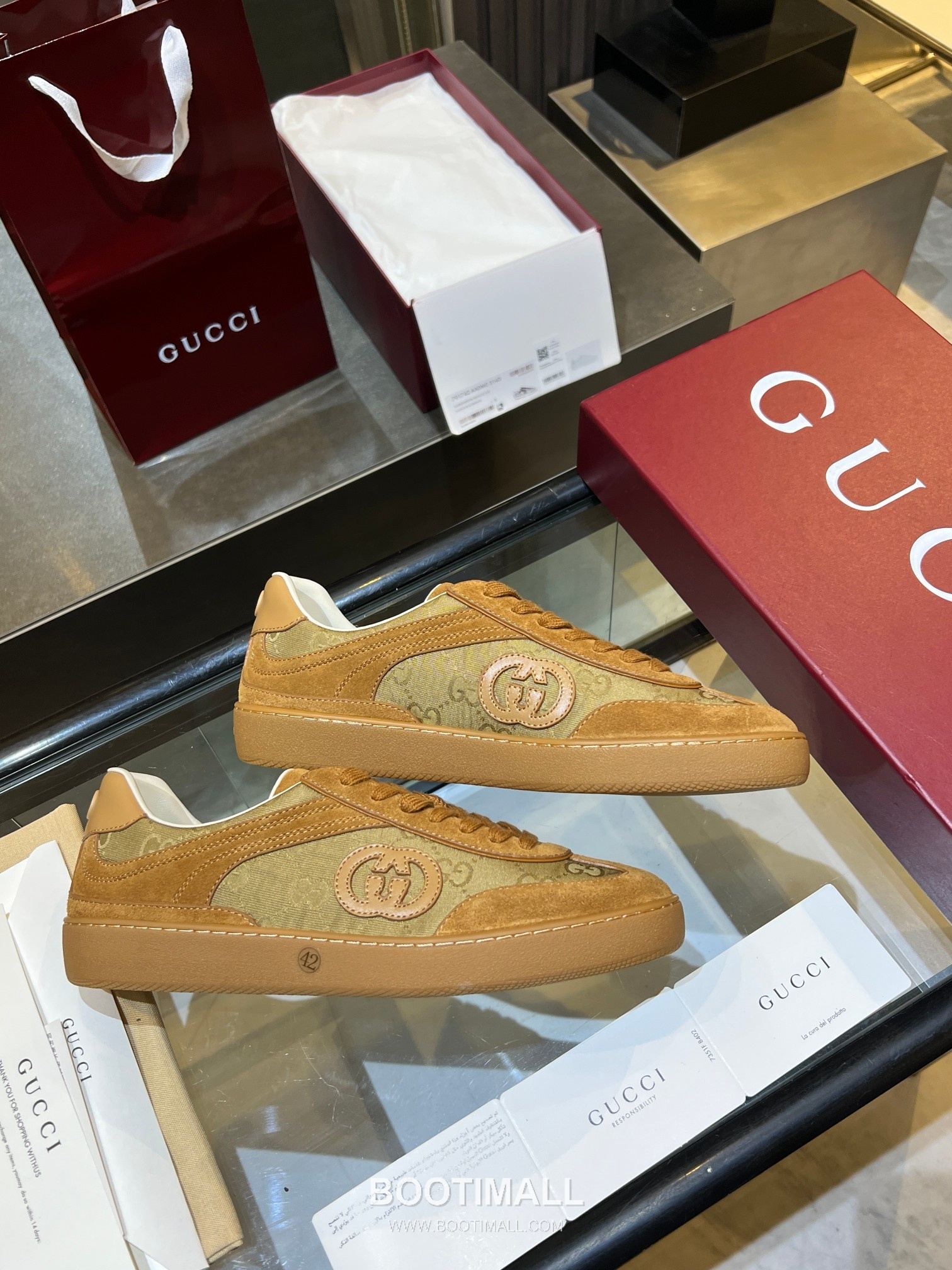 Gucci German Trainer Leather Mesh Suede Low Sneakers with Embossed Logo TPU Sole Detail 구찌 저먼 트레이너 레더 메쉬 스웨이드 로우 스니커즈 엠보싱 로고 TPU 솔 디테일 3cm 6