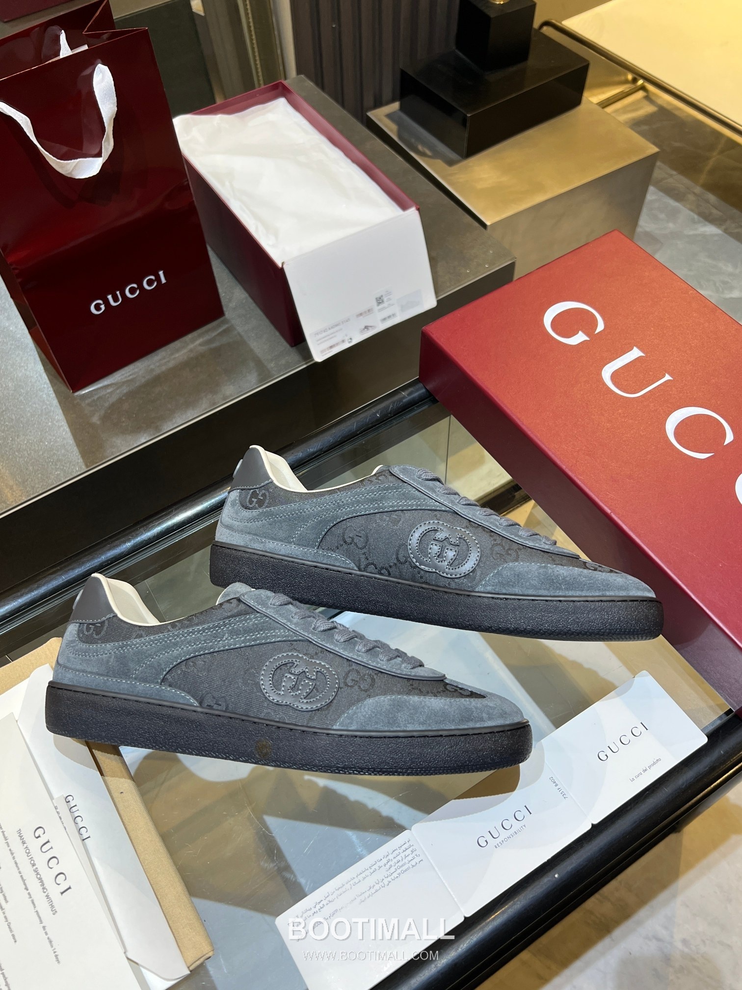Gucci German Trainer Leather Mesh Suede Low Sneakers with Embossed Logo TPU Sole Detail 구찌 저먼 트레이너 레더 메쉬 스웨이드 로우 스니커즈 엠보싱 로고 TPU 솔 디테일 3cm 2