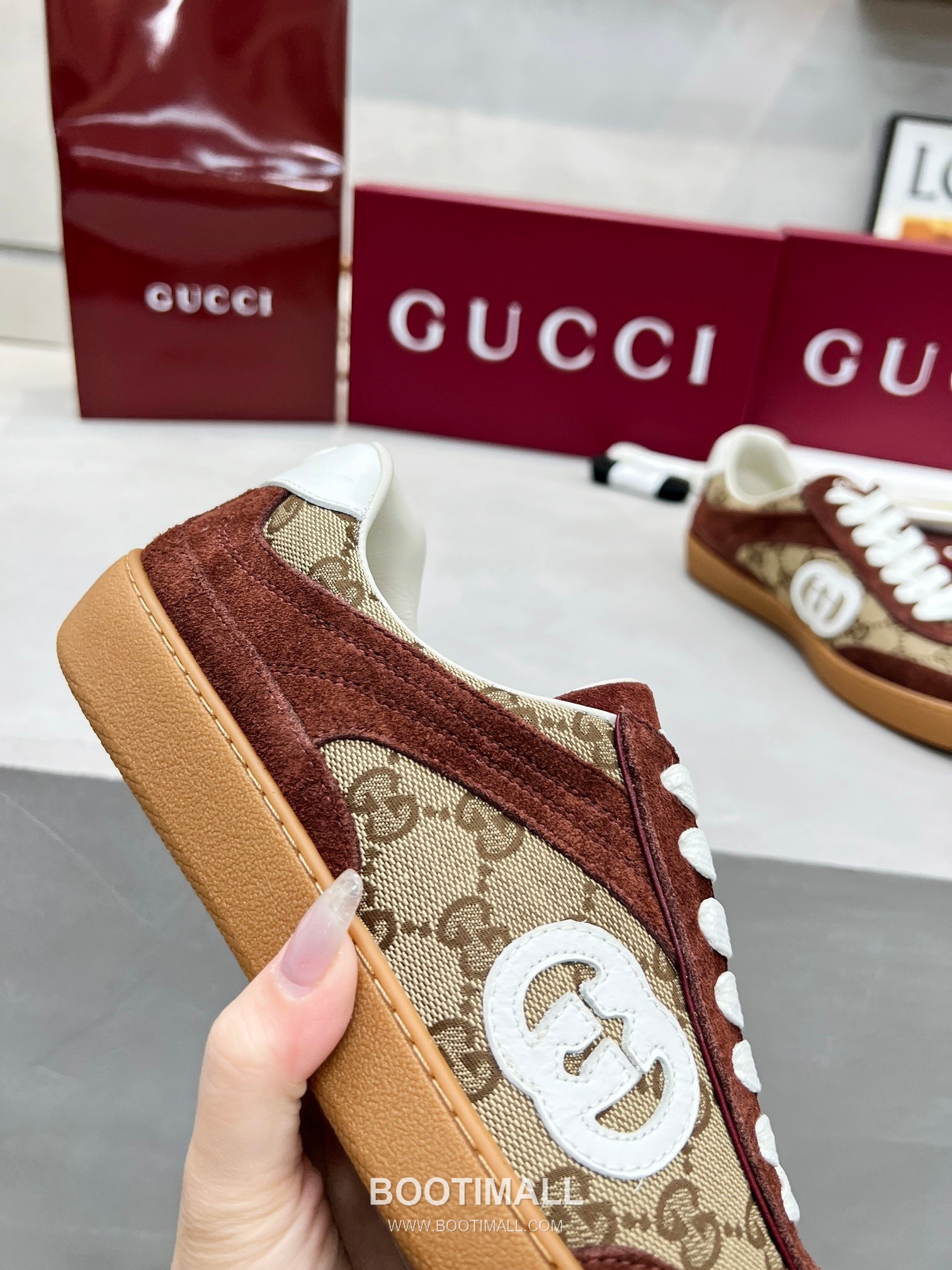 Gucci German Trainer Calfskin Leather Mesh Low Sneakers with Embossed Logo TPU Sole Detail 구찌 저먼 트레이너 카프스킨 레더 메쉬 로우 스니커즈 엠보싱 로고 TPU 솔 디테일 3cm 6