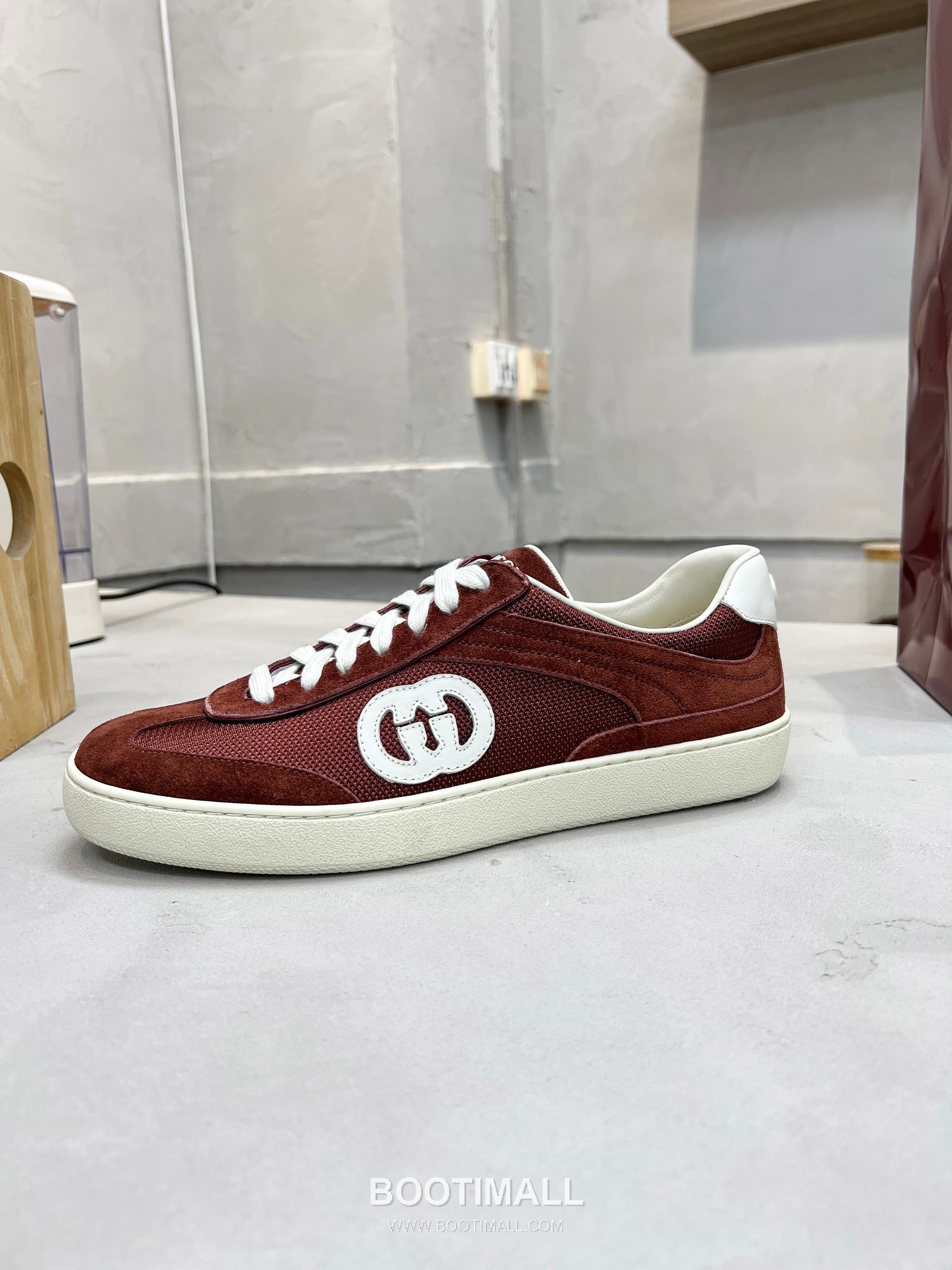 Gucci German Trainer Calfskin Leather Mesh Low Sneakers with Embossed Logo TPU Sole Detail 구찌 저먼 트레이너 카프스킨 레더 메쉬 로우 스니커즈 엠보싱 로고 TPU 솔 디테일 3cm 6