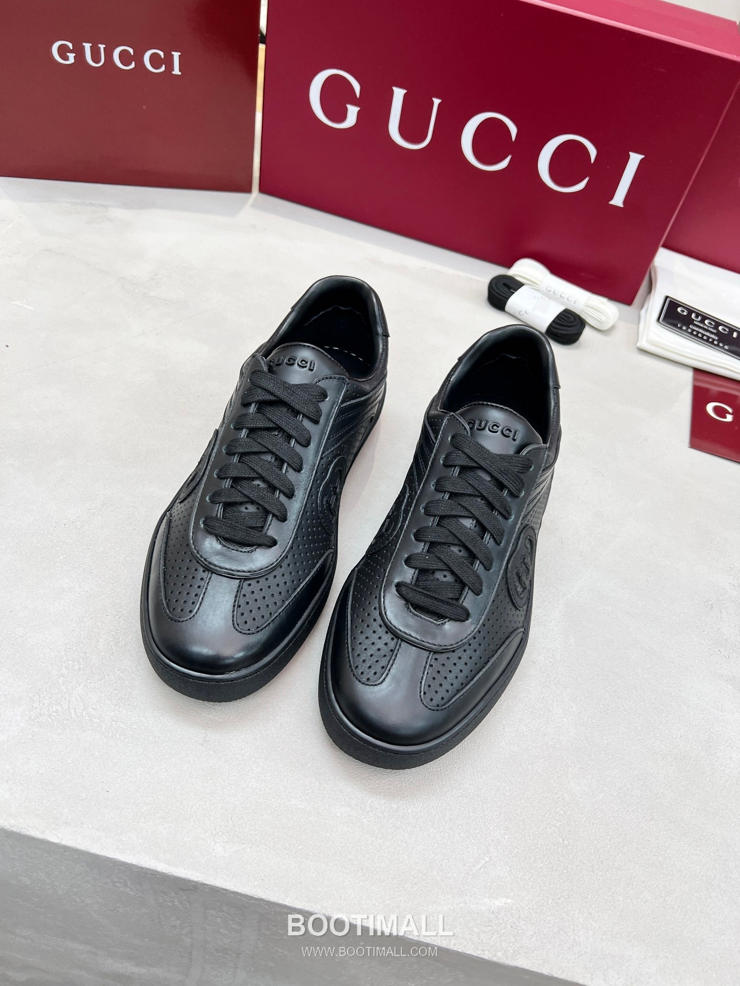 Gucci German Trainer Calfskin Leather Mesh Low Sneakers with Embossed Logo TPU Sole Detail 구찌 저먼 트레이너 카프스킨 레더 메쉬 로우 스니커즈 엠보싱 로고 TPU 솔 디테일 3cm 1