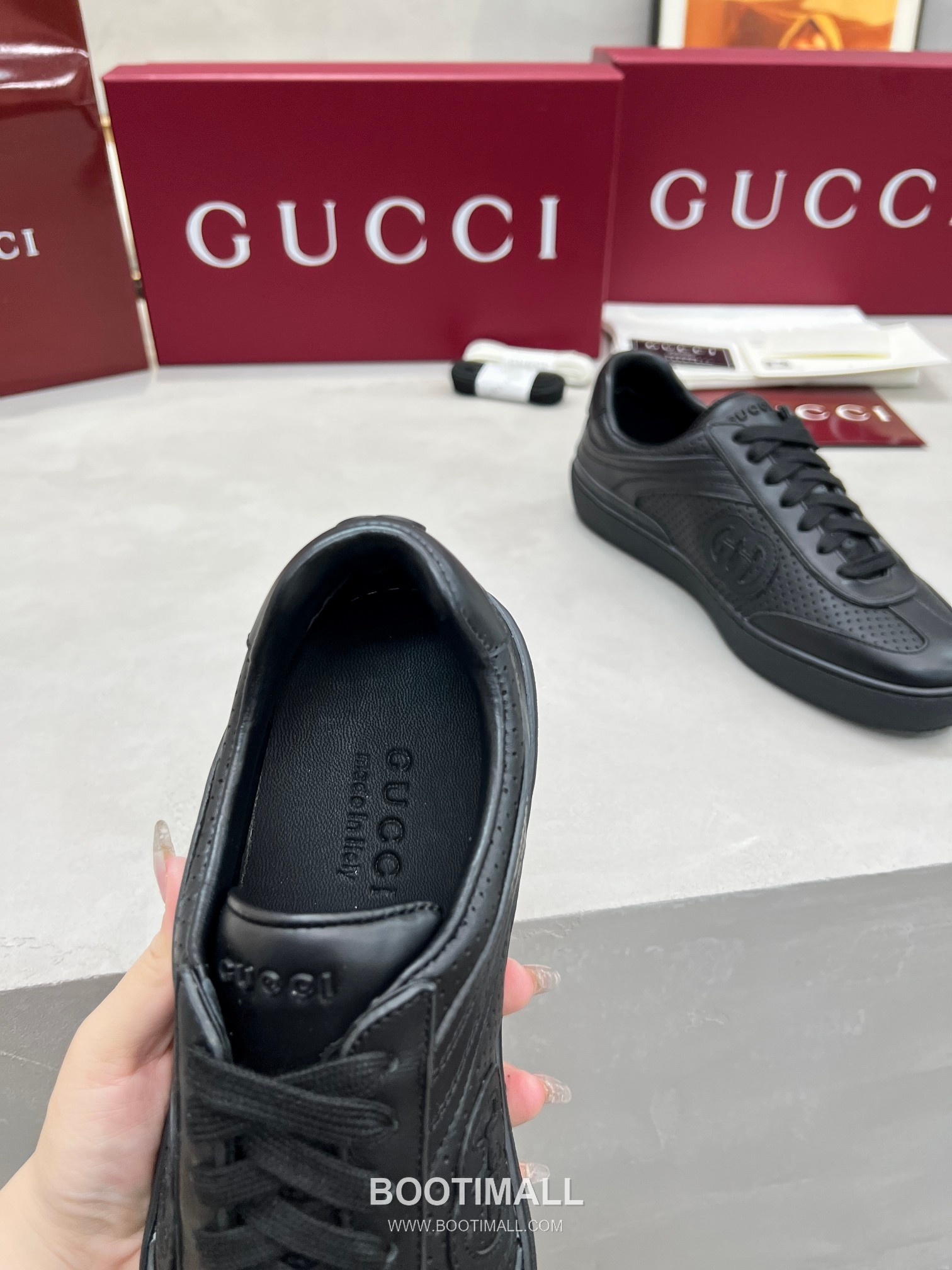 Gucci German Trainer Calfskin Leather Mesh Low Sneakers with Embossed Logo TPU Sole Detail 구찌 저먼 트레이너 카프스킨 레더 메쉬 로우 스니커즈 엠보싱 로고 TPU 솔 디테일 3cm 7