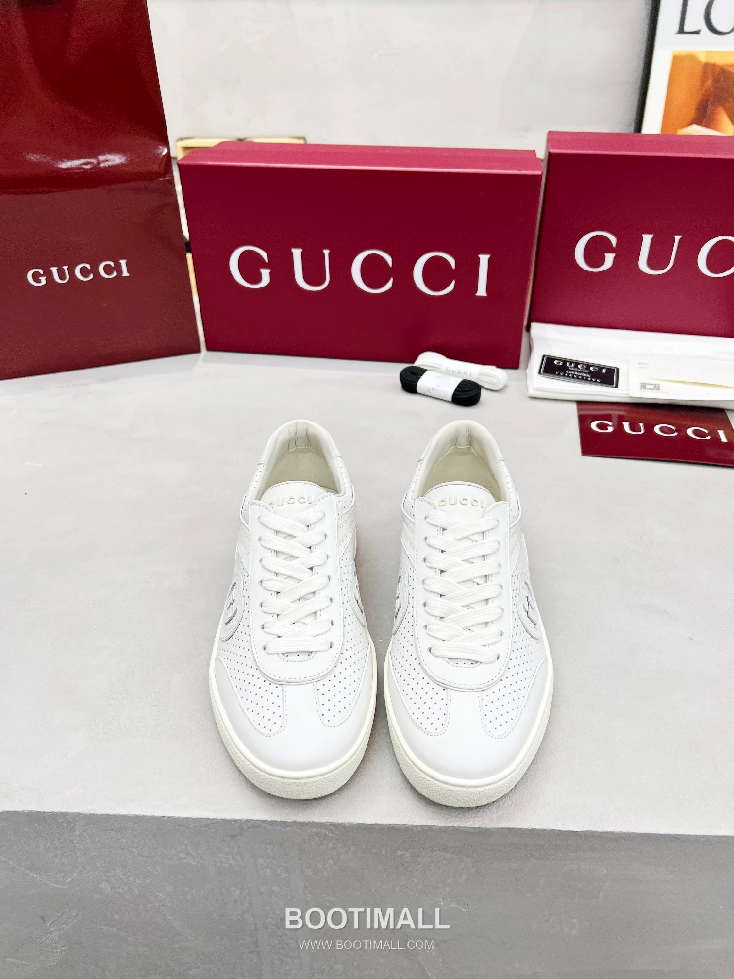 Gucci German Trainer Calfskin Leather Mesh Low Sneakers with Embossed Logo TPU Sole Detail 구찌 저먼 트레이너 카프스킨 레더 메쉬 로우 스니커즈 엠보싱 로고 TPU 솔 디테일 3cm 1