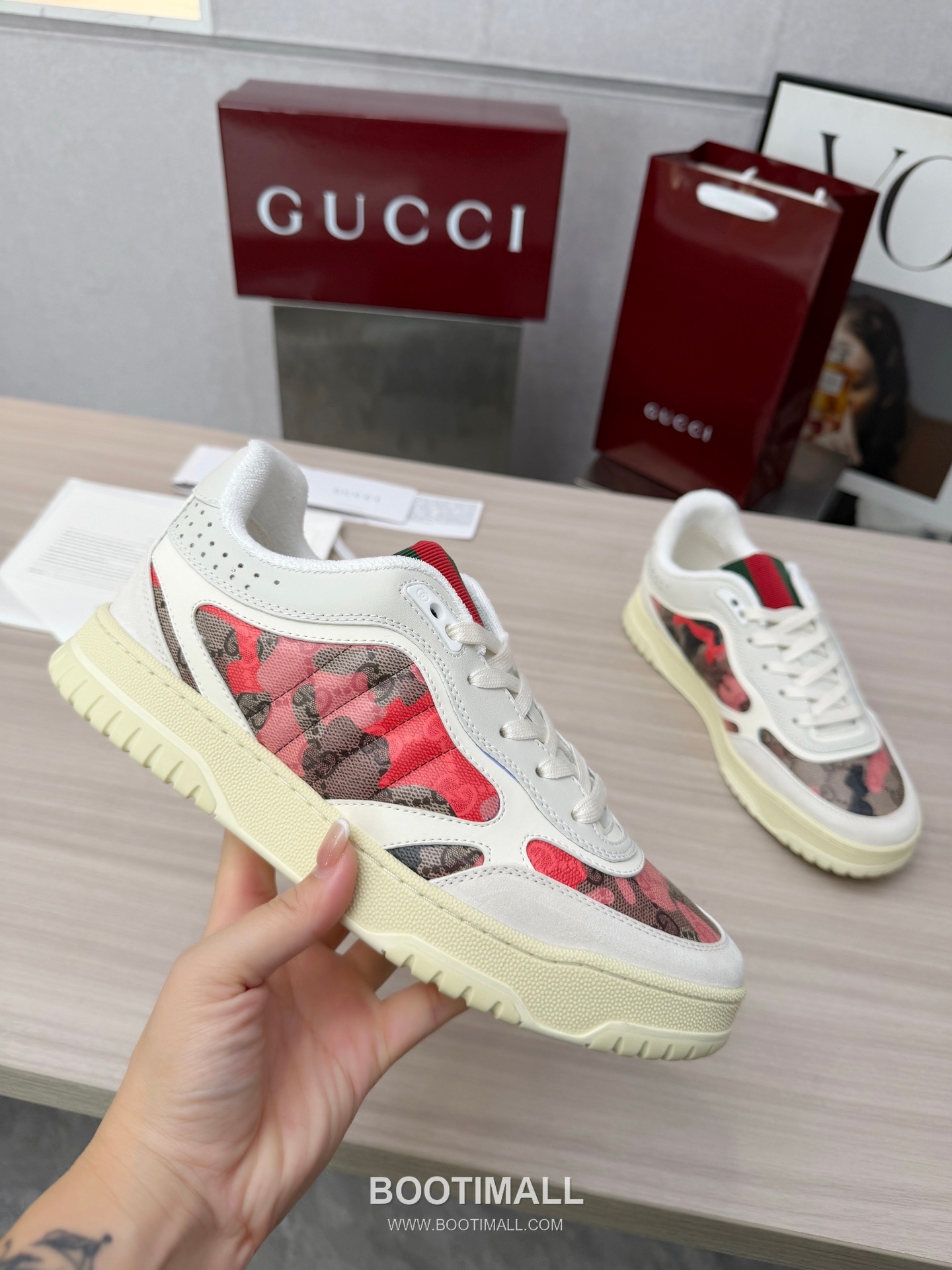 Gucci Double G Calfskin Leather High Low Sneakers with Distressed Cutout Panel TPU Sole Detail 구찌 더블G 카프스킨 레더 하이로우 스니커즈 디스트레스드 컷아웃 패널 TPU 솔 디테일 3cm 5