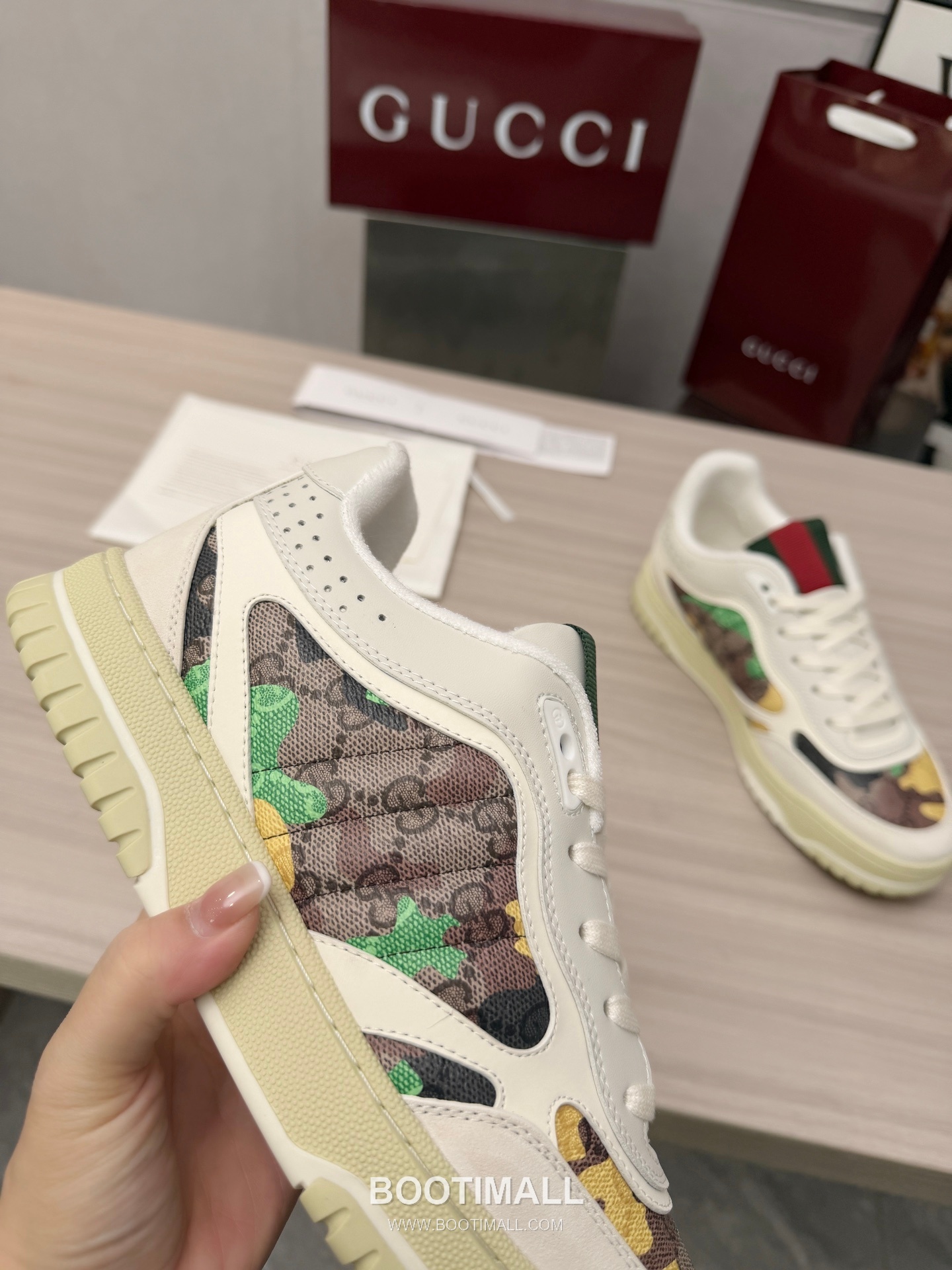 Gucci Double G Calfskin Leather High Low Sneakers with Distressed Cutout Panel TPU Sole Detail 구찌 더블G 카프스킨 레더 하이로우 스니커즈 디스트레스드 컷아웃 패널 TPU 솔 디테일 3cm 3