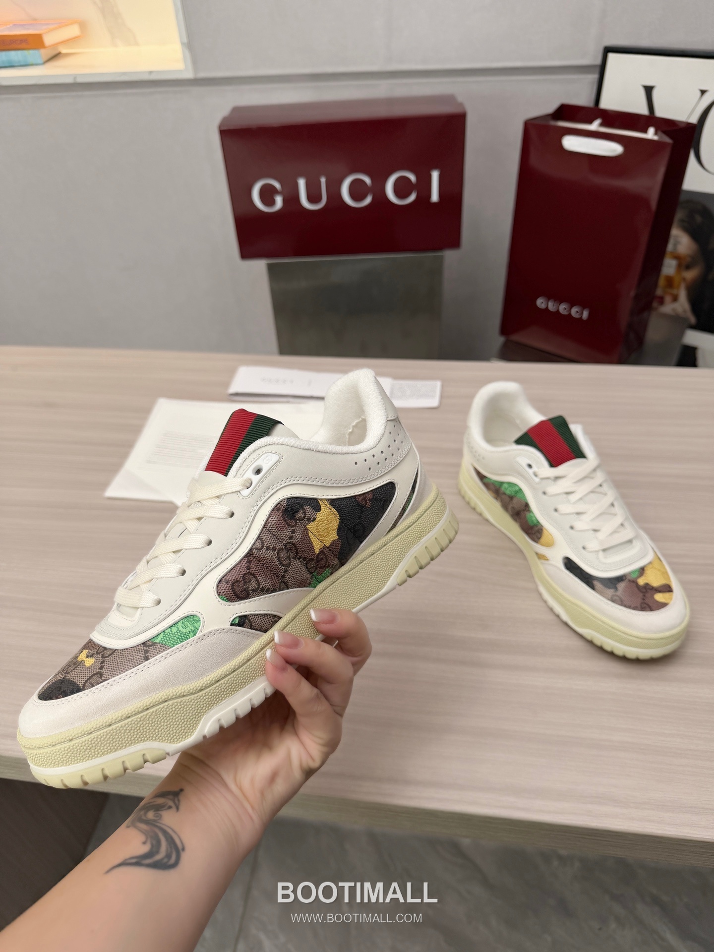 Gucci Double G Calfskin Leather High Low Sneakers with Distressed Cutout Panel TPU Sole Detail 구찌 더블G 카프스킨 레더 하이로우 스니커즈 디스트레스드 컷아웃 패널 TPU 솔 디테일 3cm 10