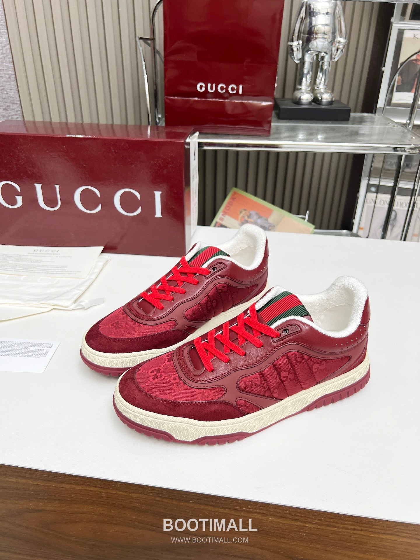 Gucci Double G Calfskin Leather High Low Sneakers with Distressed Cutout Panel TPU Sole Detail 구찌 더블G 카프스킨 레더 하이로우 스니커즈 디스트레스드 컷아웃 패널 TPU 솔 디테일 3cm 1