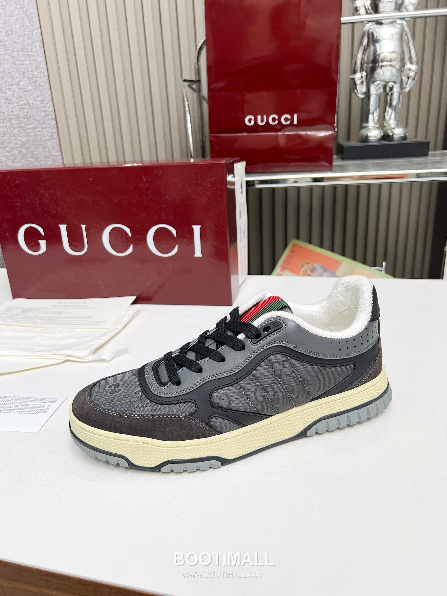 Gucci Double G Calfskin Leather High Low Sneakers with Distressed Cutout Panel TPU Sole Detail 구찌 더블G 카프스킨 레더 하이로우 스니커즈 디스트레스드 컷아웃 패널 TPU 솔 디테일 3cm 8