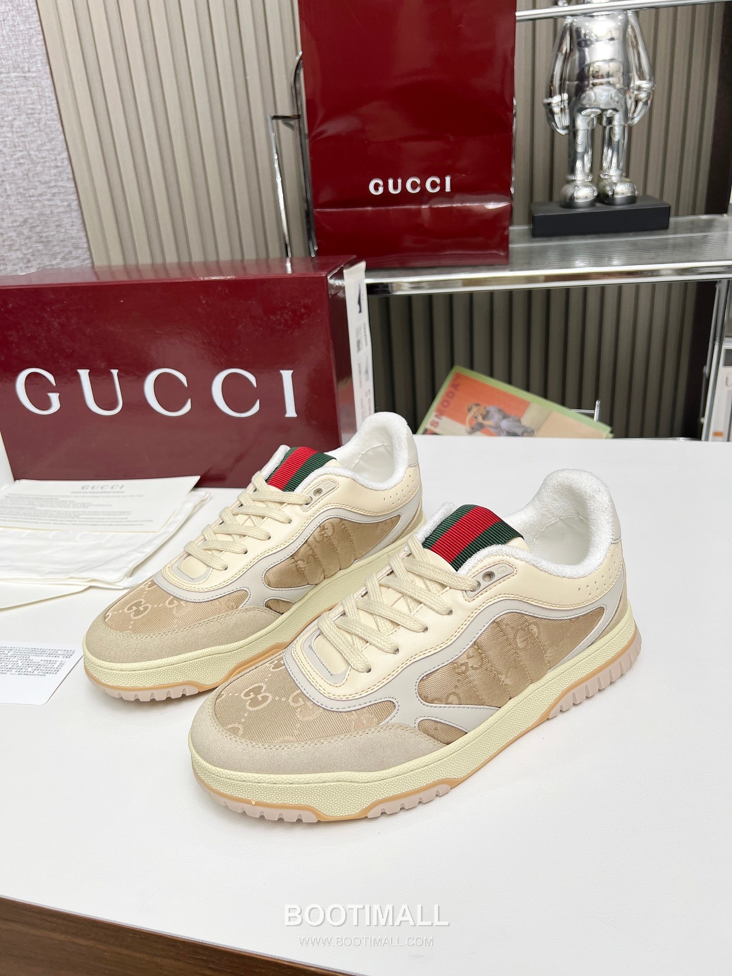 Gucci Double G Calfskin Leather High Low Sneakers with Distressed Cutout Panel TPU Sole Detail 구찌 더블G 카프스킨 레더 하이로우 스니커즈 디스트레스드 컷아웃 패널 TPU 솔 디테일 3cm 1