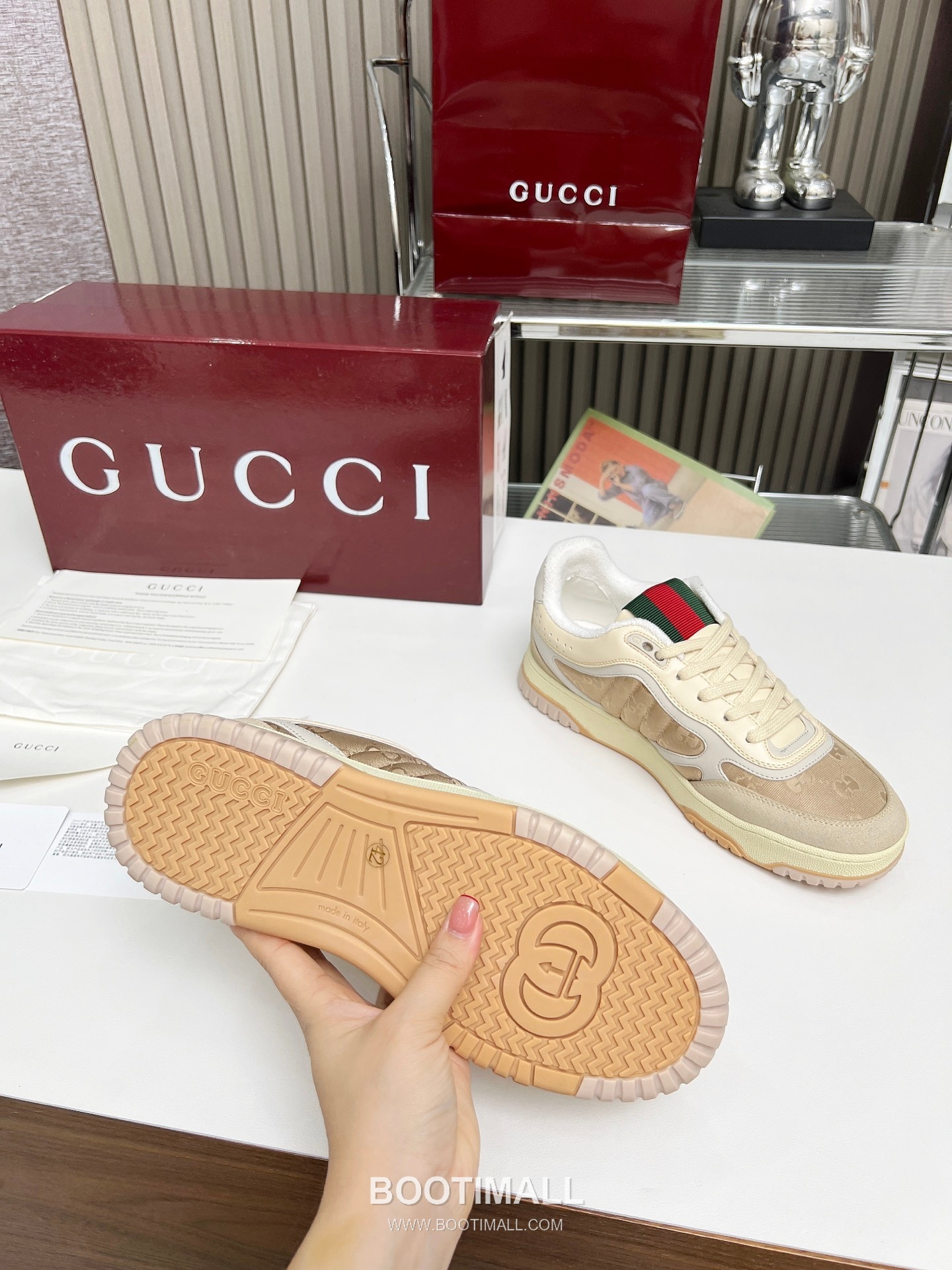 Gucci Double G Calfskin Leather High Low Sneakers with Distressed Cutout Panel TPU Sole Detail 구찌 더블G 카프스킨 레더 하이로우 스니커즈 디스트레스드 컷아웃 패널 TPU 솔 디테일 3cm 6