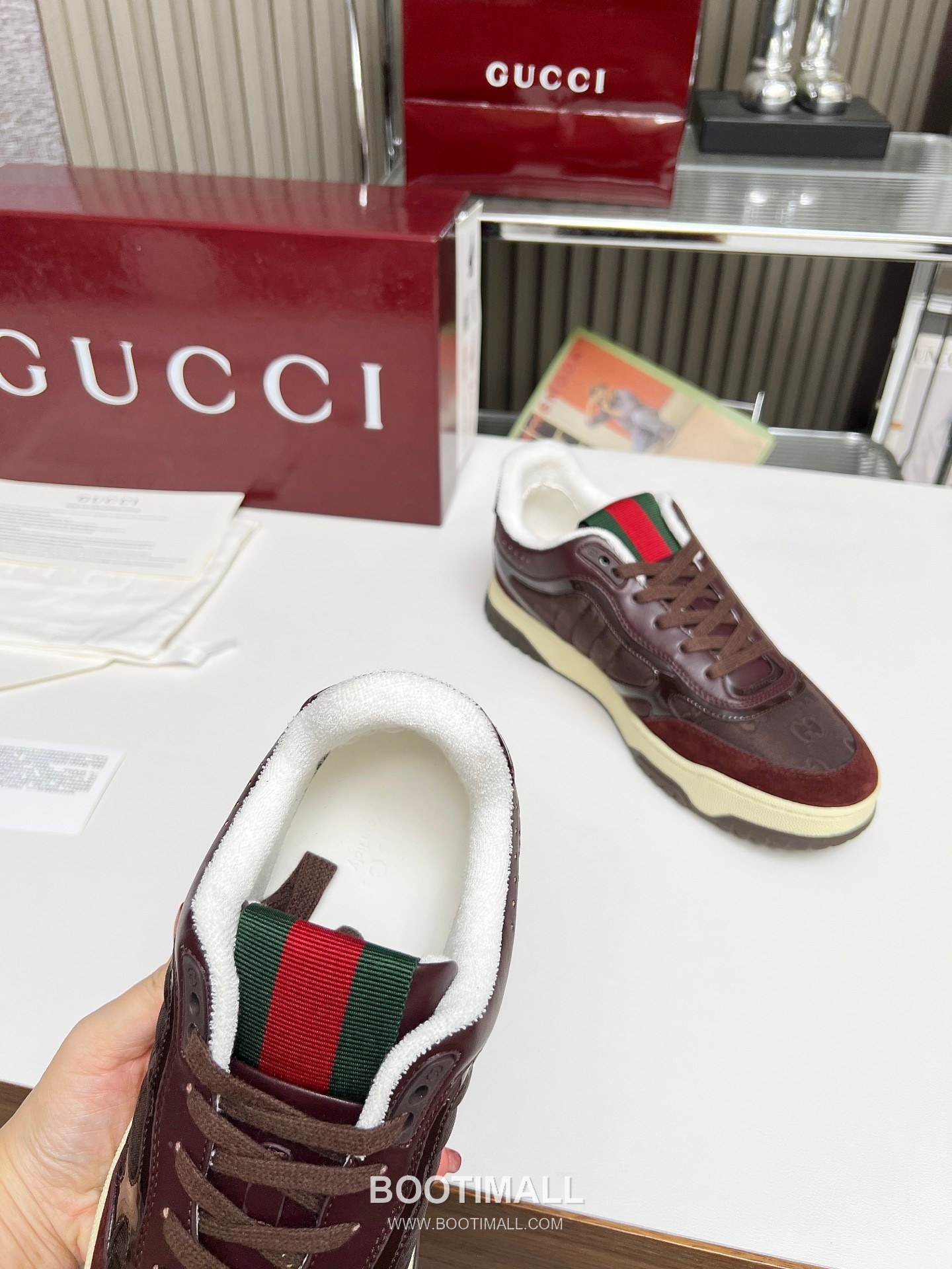 Gucci Double G Calfskin Leather High Low Sneakers with Distressed Cutout Panel TPU Sole Detail 구찌 더블G 카프스킨 레더 하이로우 스니커즈 디스트레스드 컷아웃 패널 TPU 솔 디테일 3cm 8