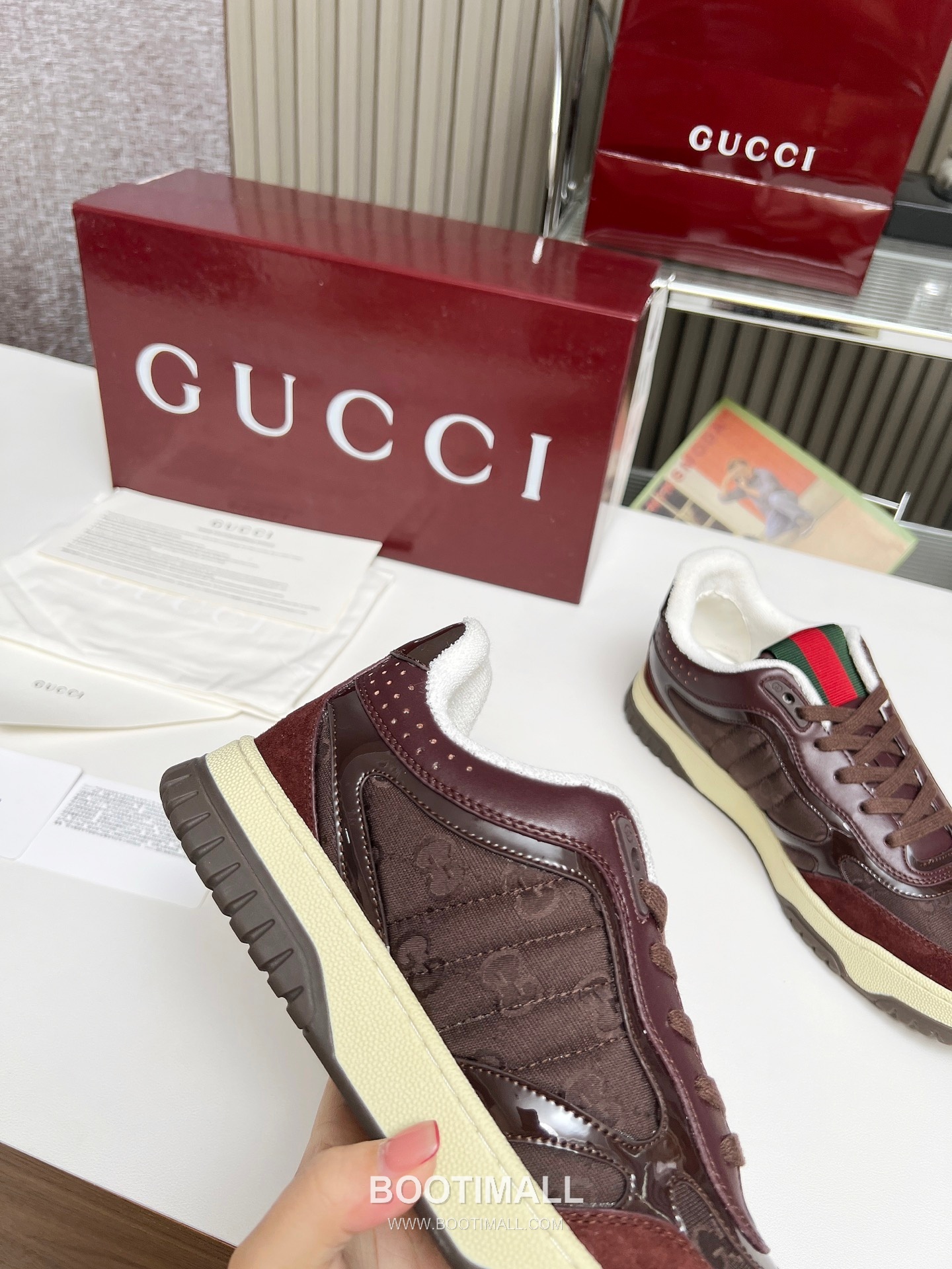 Gucci Double G Calfskin Leather High Low Sneakers with Distressed Cutout Panel TPU Sole Detail 구찌 더블G 카프스킨 레더 하이로우 스니커즈 디스트레스드 컷아웃 패널 TPU 솔 디테일 3cm 9